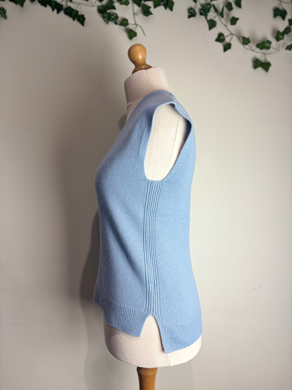 ME+EM Baby Blue V-Neck Wool & Cashmere Vest