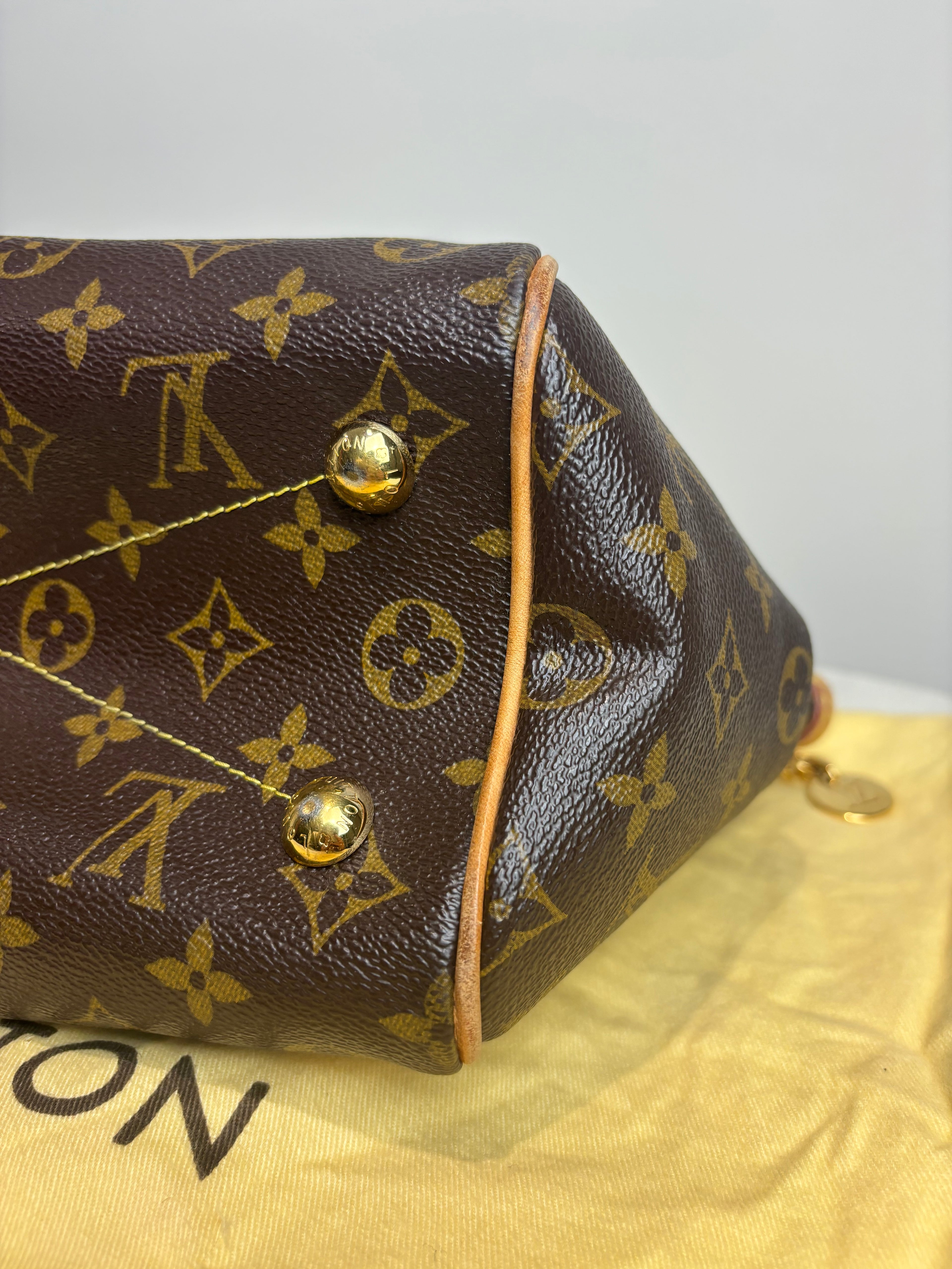 Louis Vuitton Tivoli PM