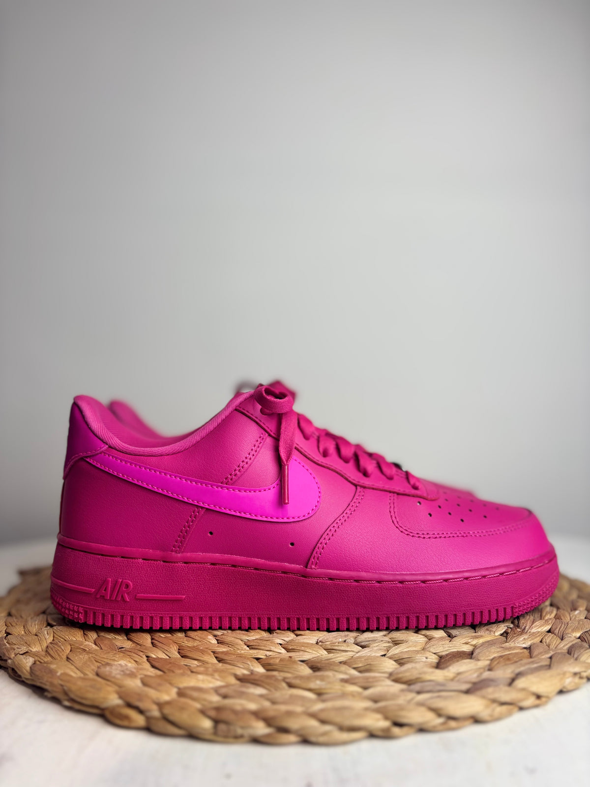 Nike Air Force 1 07' Fireberry Trainers