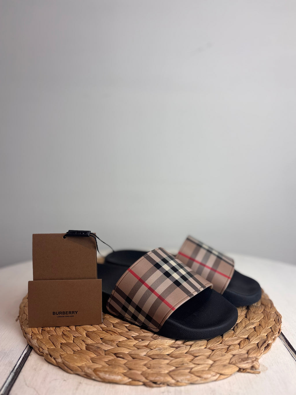 Burberry Vintage Check Furley Sliders