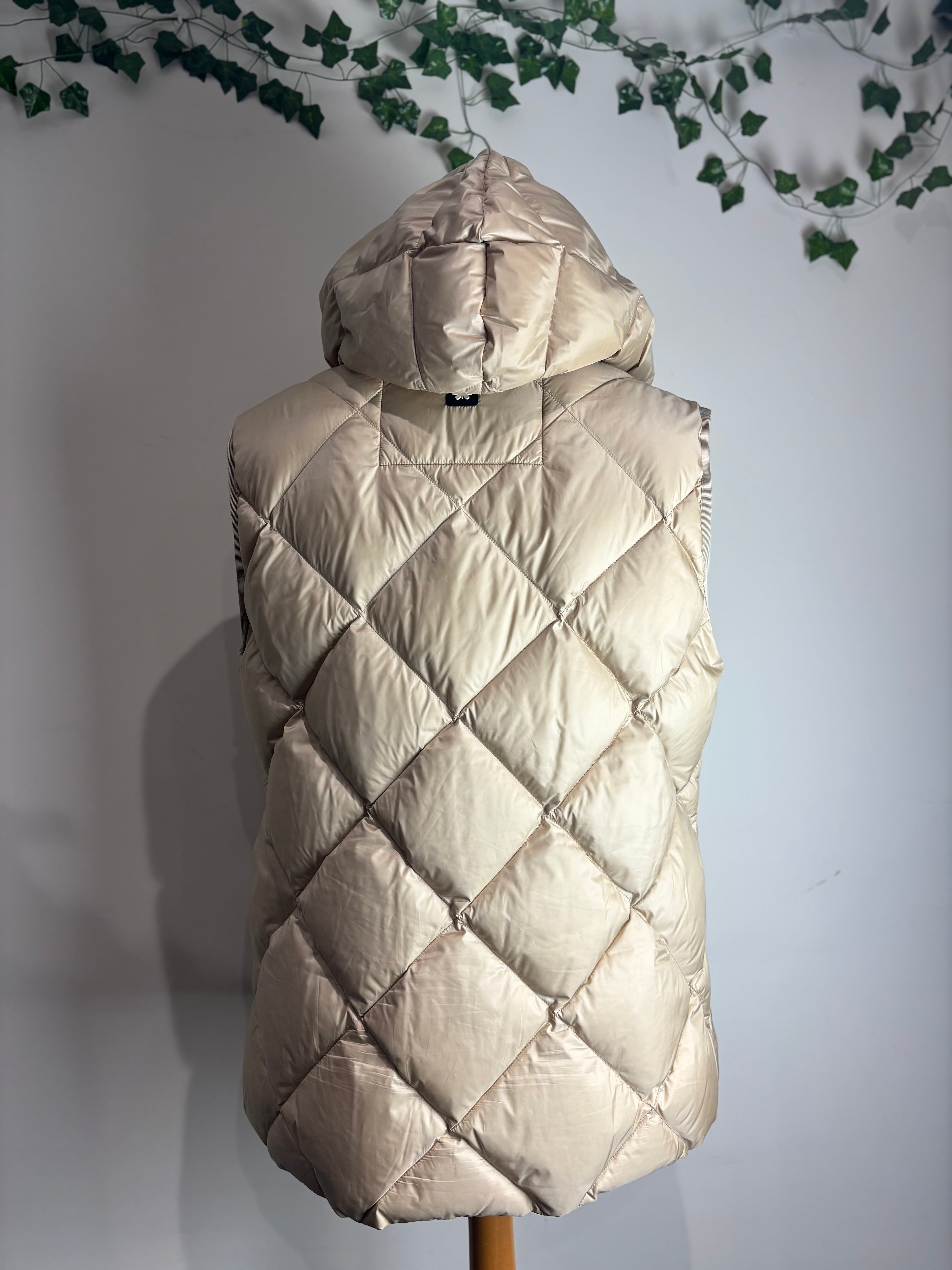 Weekend Max Mara Down Gilet