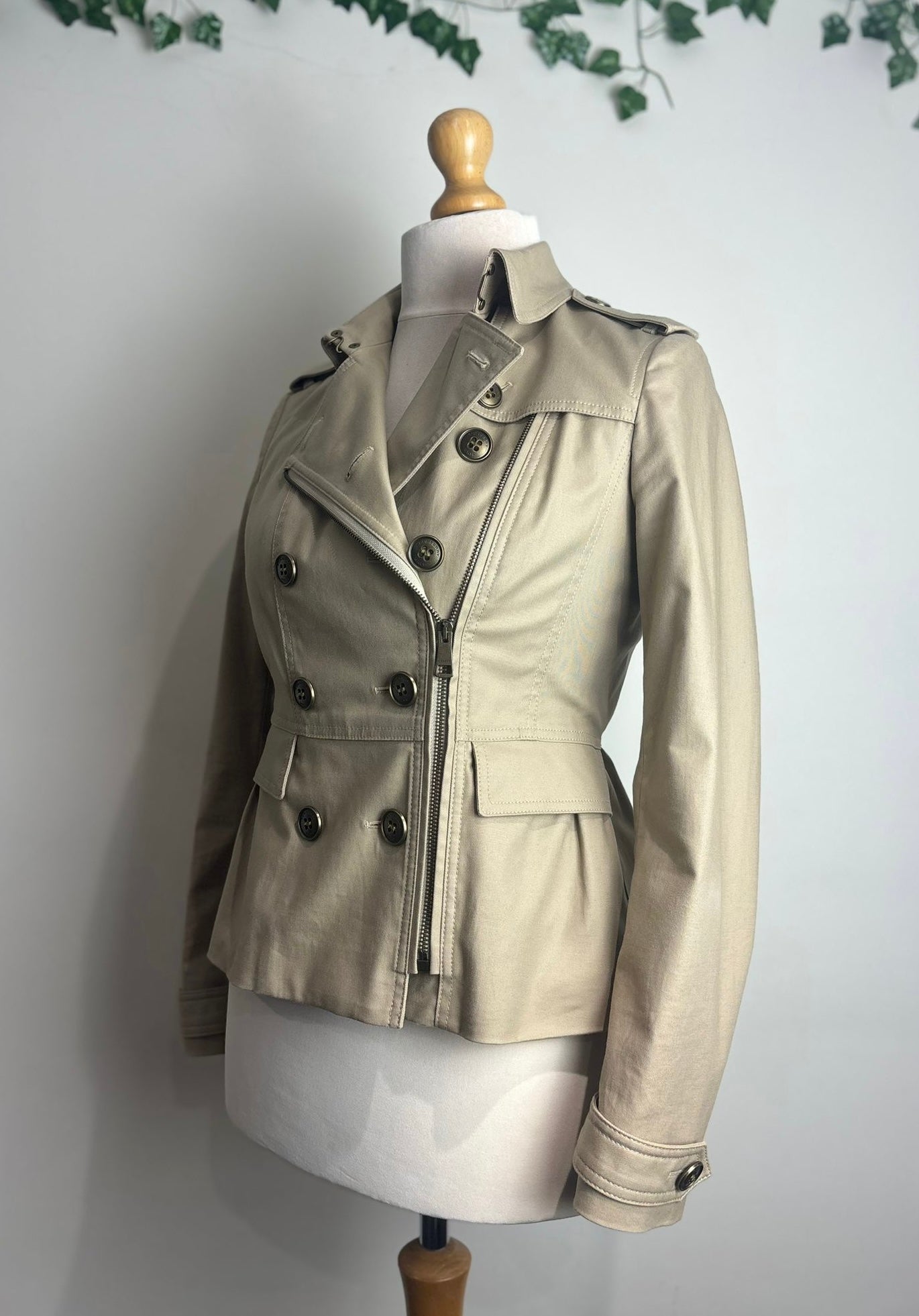 Burberry Brookleigh Trench