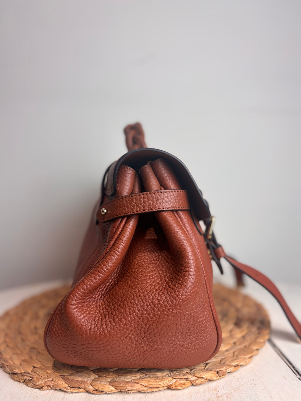 Mulberry Alexa Icon in Bright Oak Heavy Grain