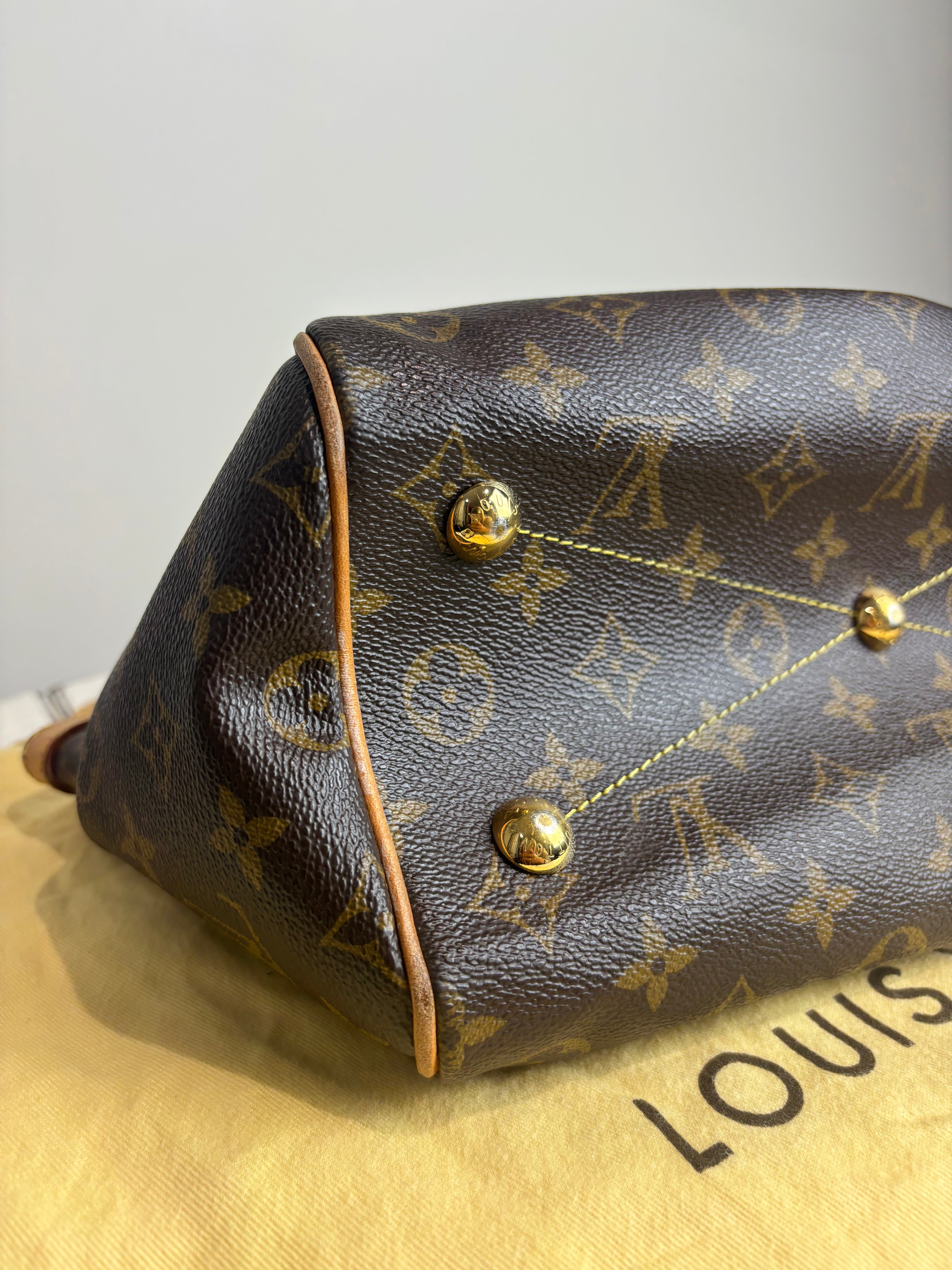 Louis Vuitton Tivoli PM