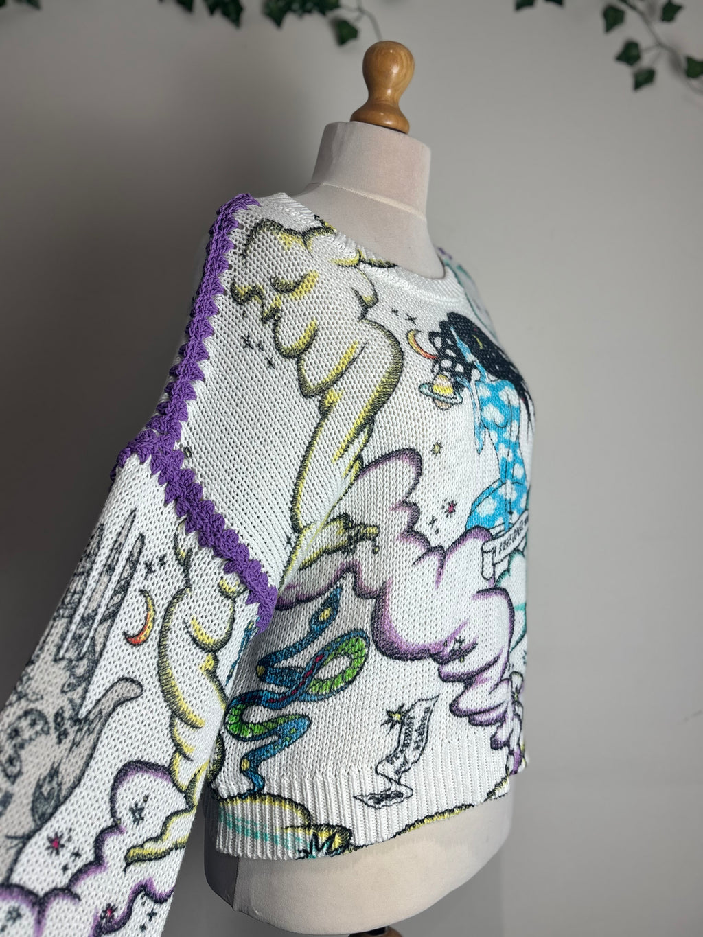 Me369 Capri Enlightenment Sweater