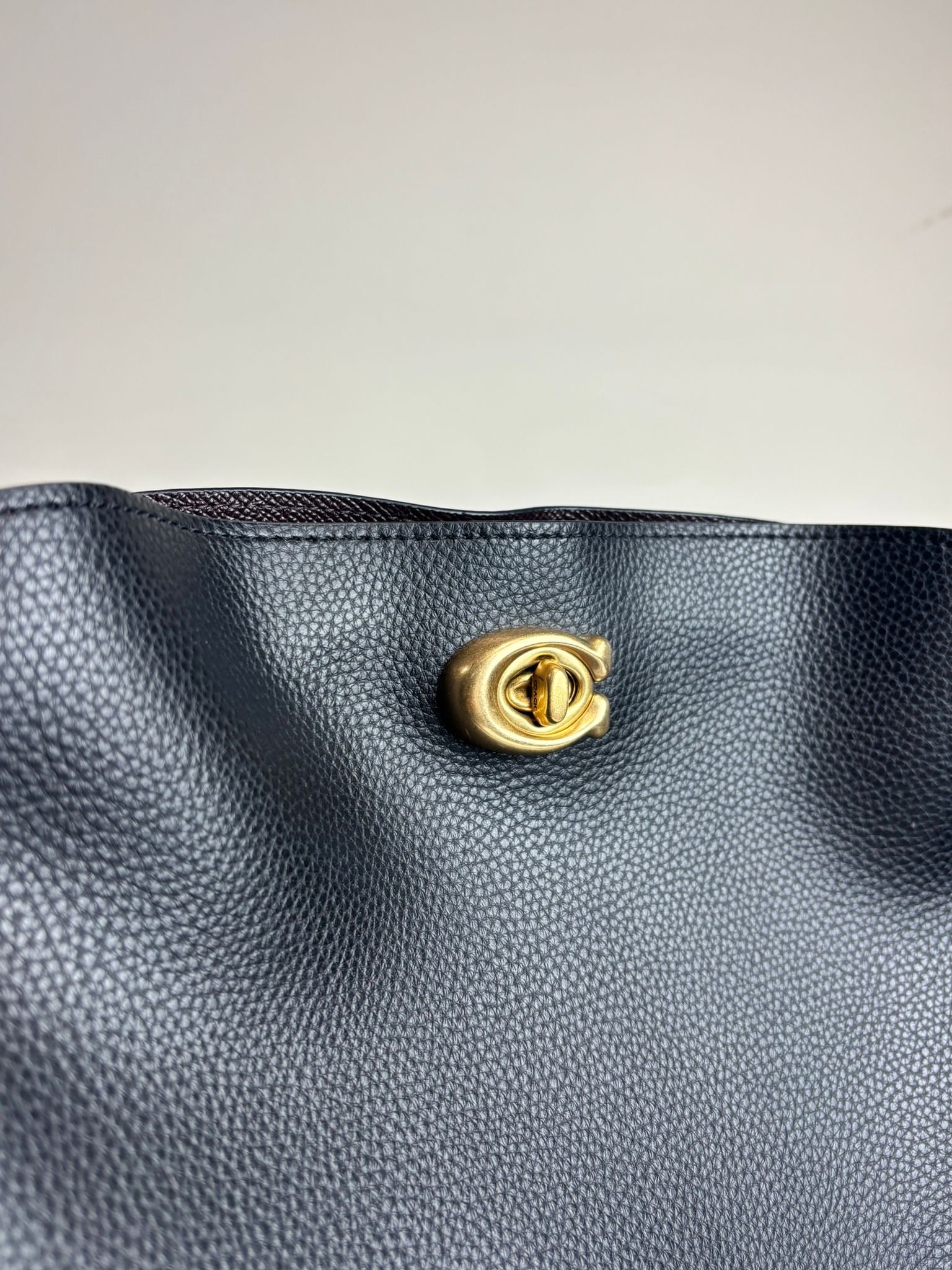 Coach Willow Shoulder Bag