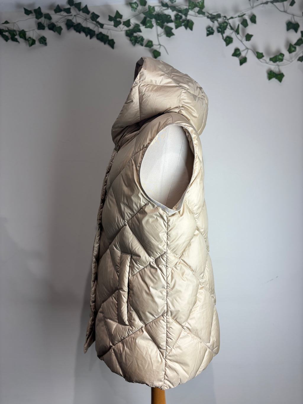 Weekend Max Mara Down Gilet