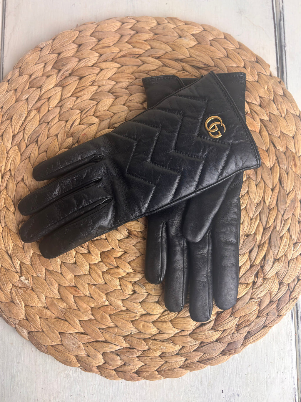 GUCCI GG Maramont Chevron Leather Gloves