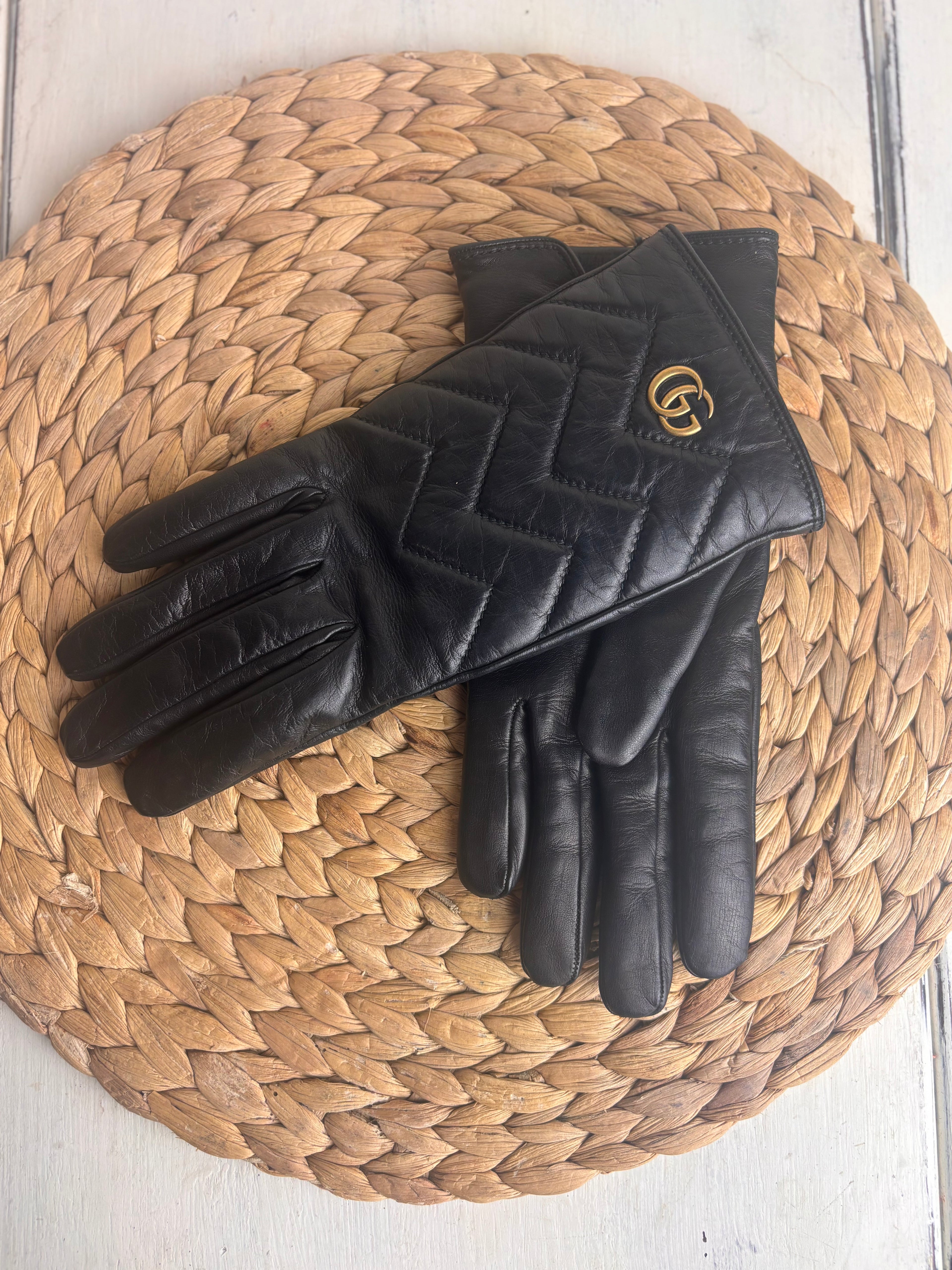 GUCCI GG Maramont Chevron Leather Gloves