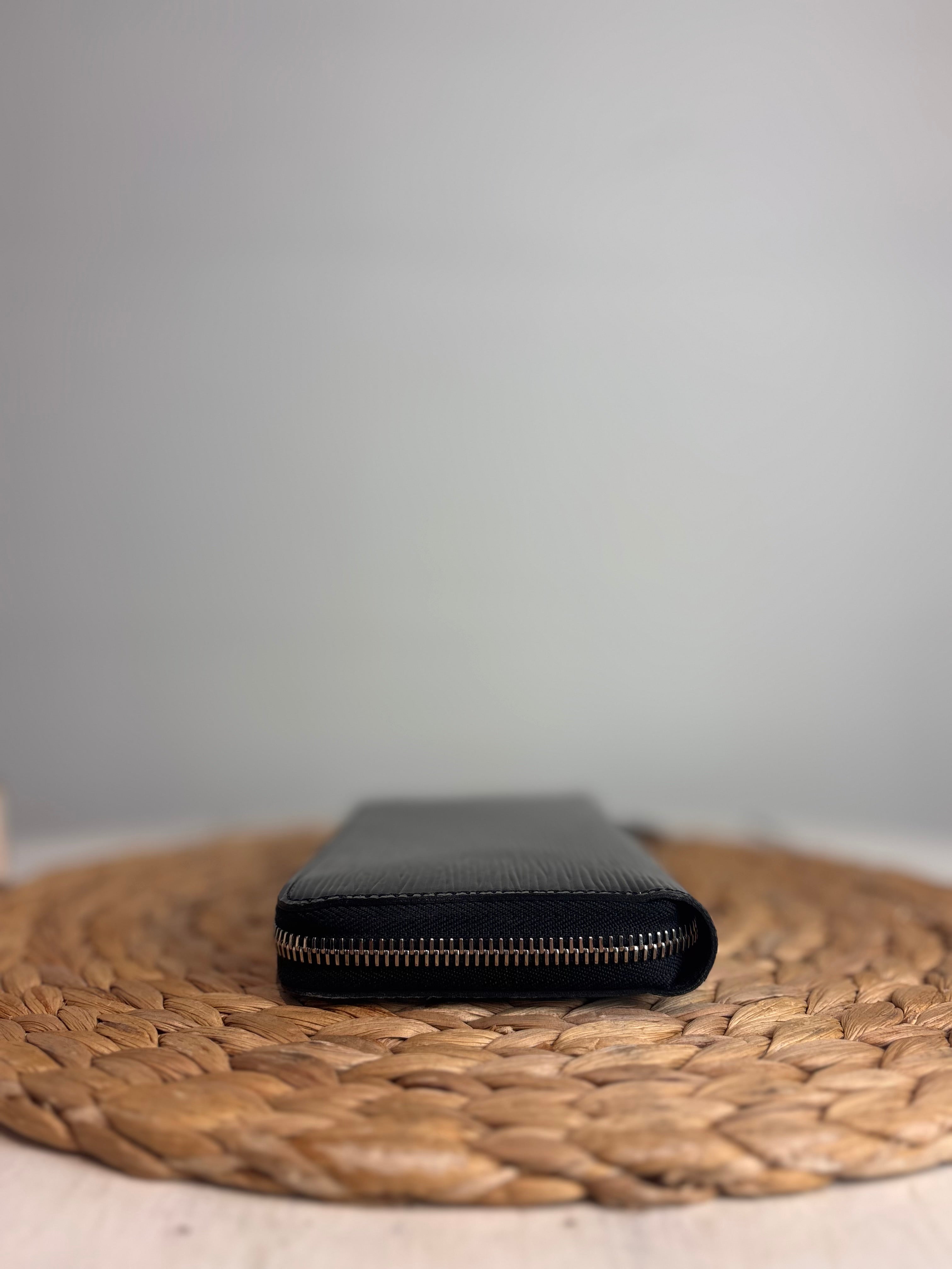 Louis Vuitton Zippy Wallet (Black Epi Leather)