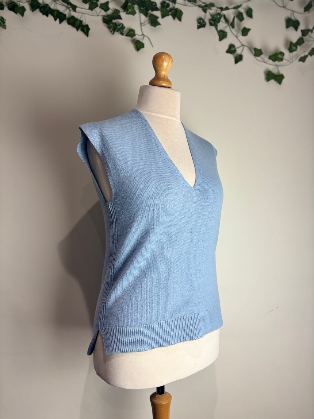 ME+EM Baby Blue V-Neck Wool & Cashmere Vest
