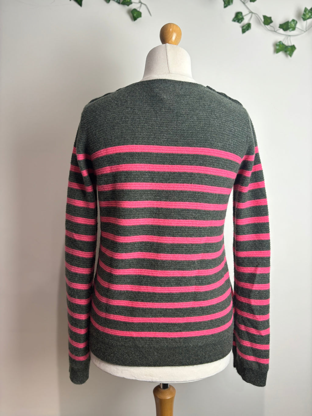 WYSE London Chrissie Cashmere Jumper