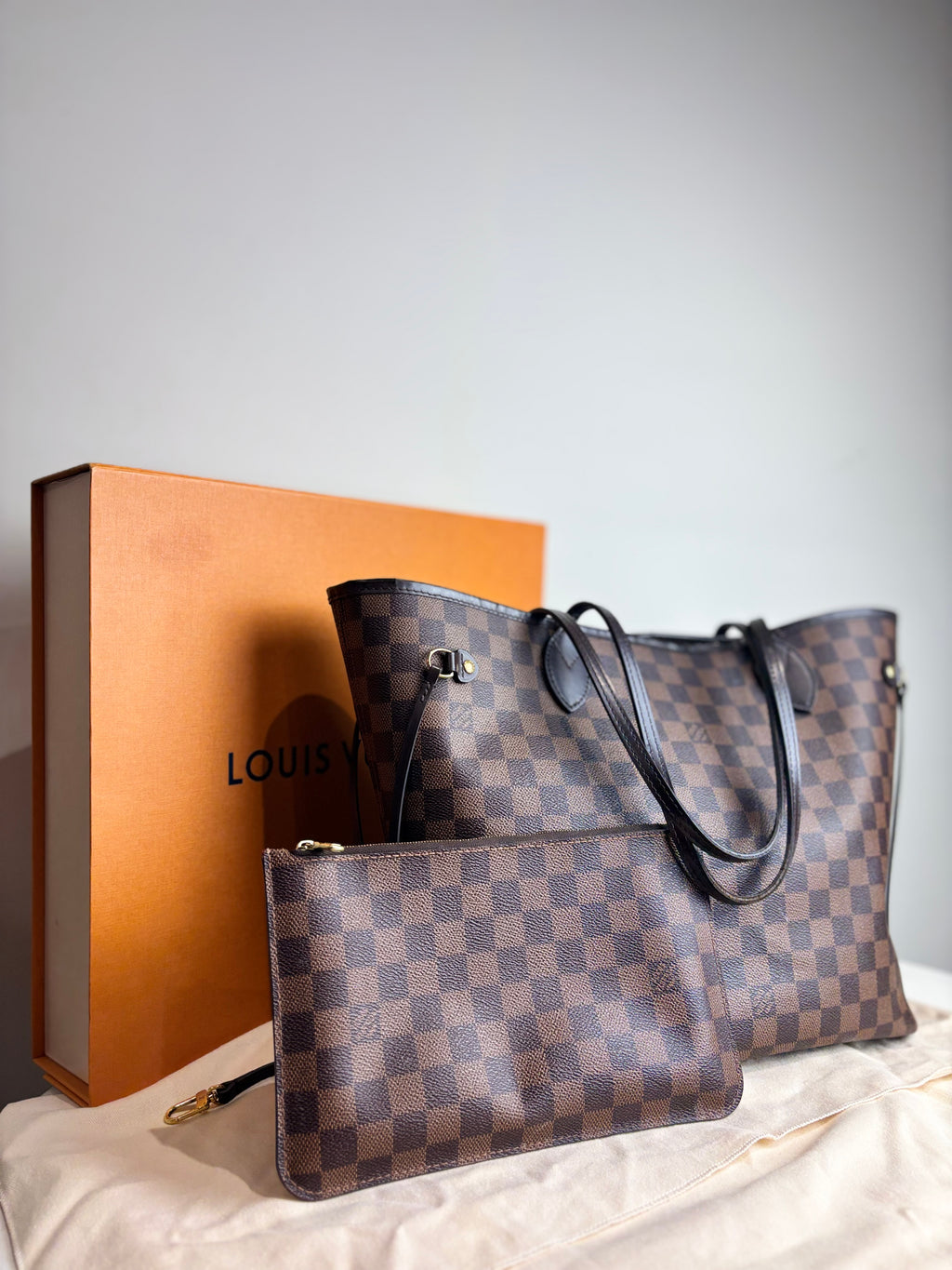 Louis Vuitton Neverfull MM Tote