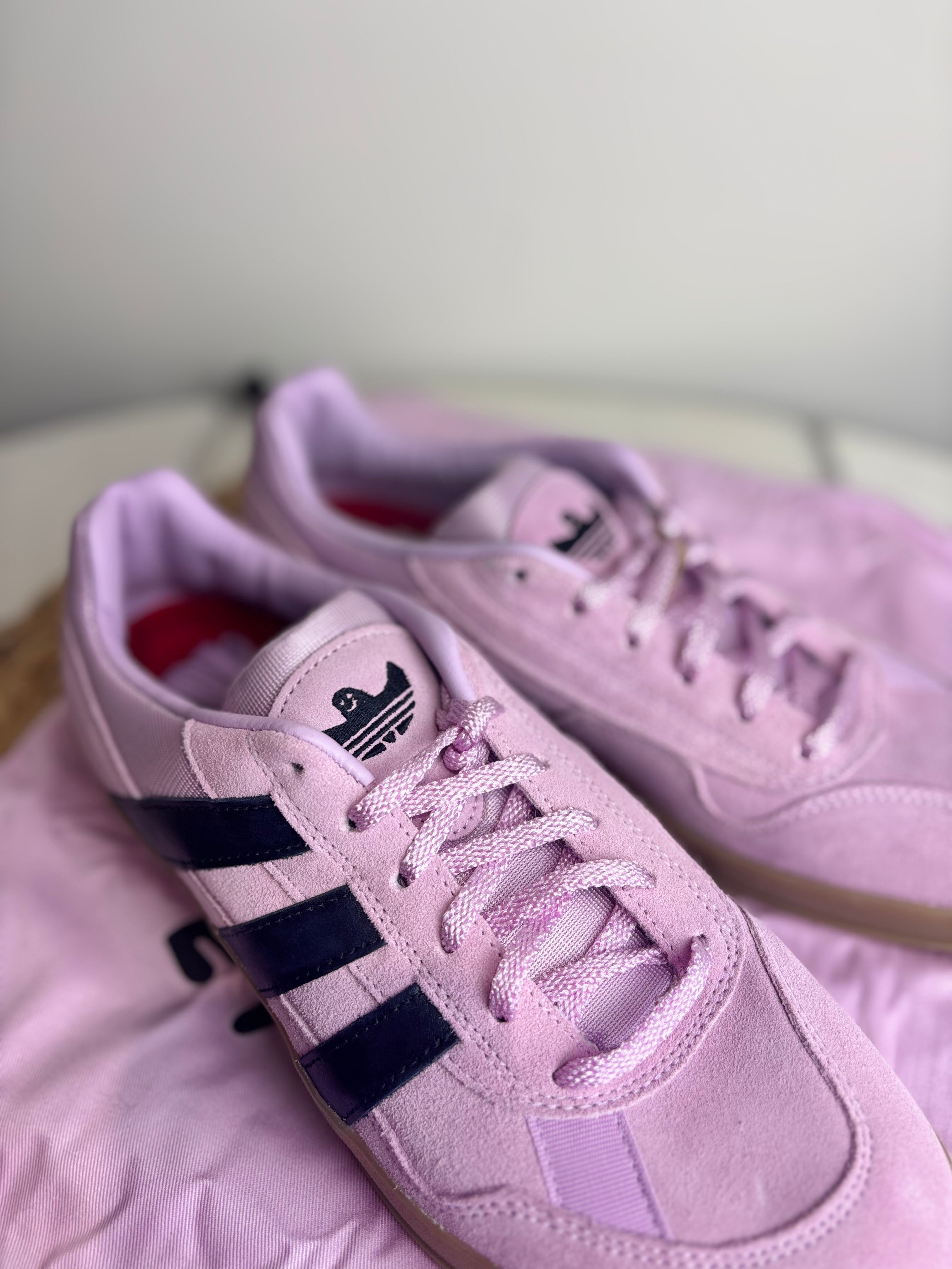 Adidas Gonz Aloha 'One Black Eye' Trainers