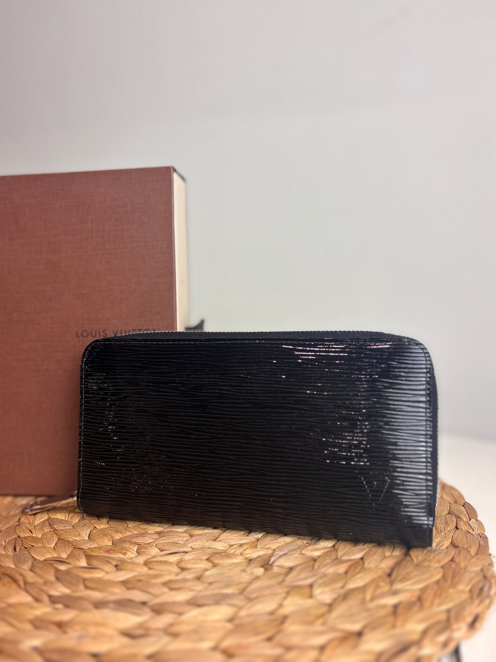 Louis Vuitton Zippy Wallet (Black Epi Leather)