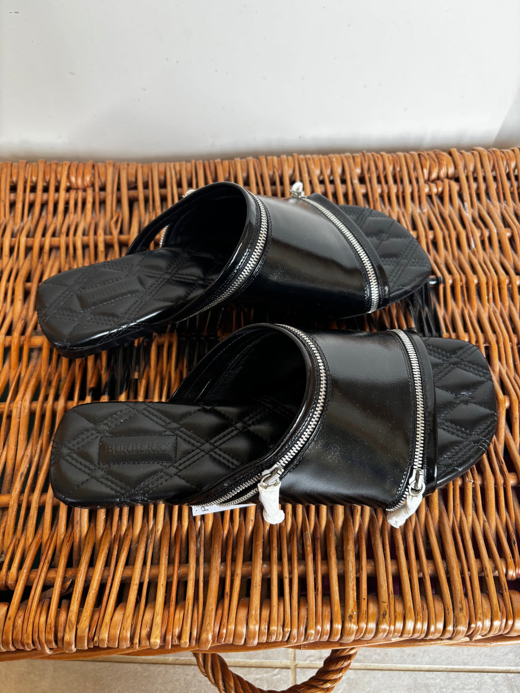 Burberry Black quilted Slides