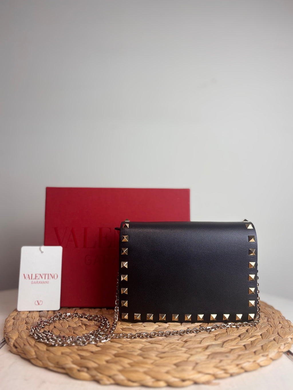 Valentino Garavani Rockstud W.O.C (BNWT)