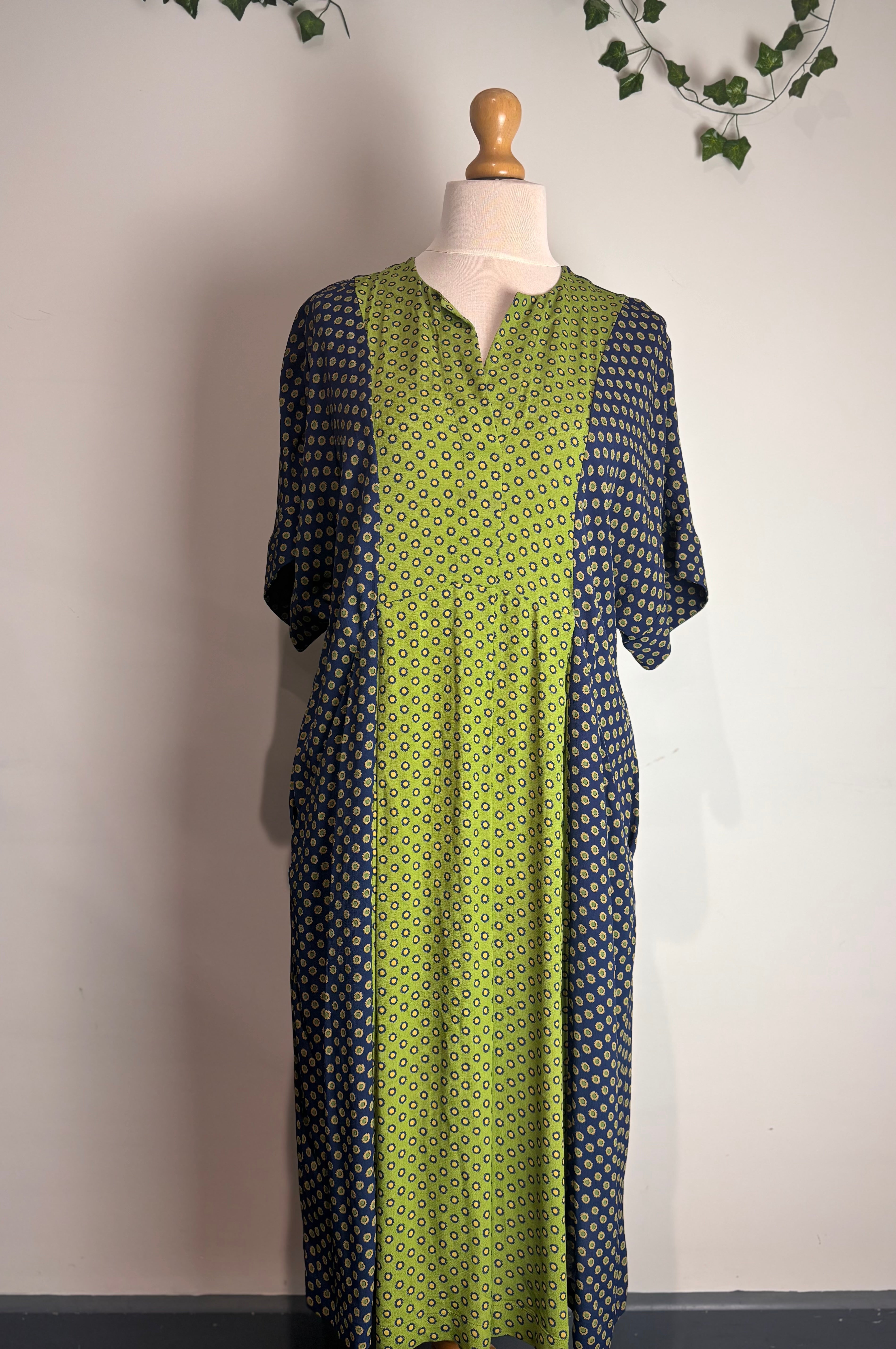 Toast Navy & Green Colour-Block Shift Dress