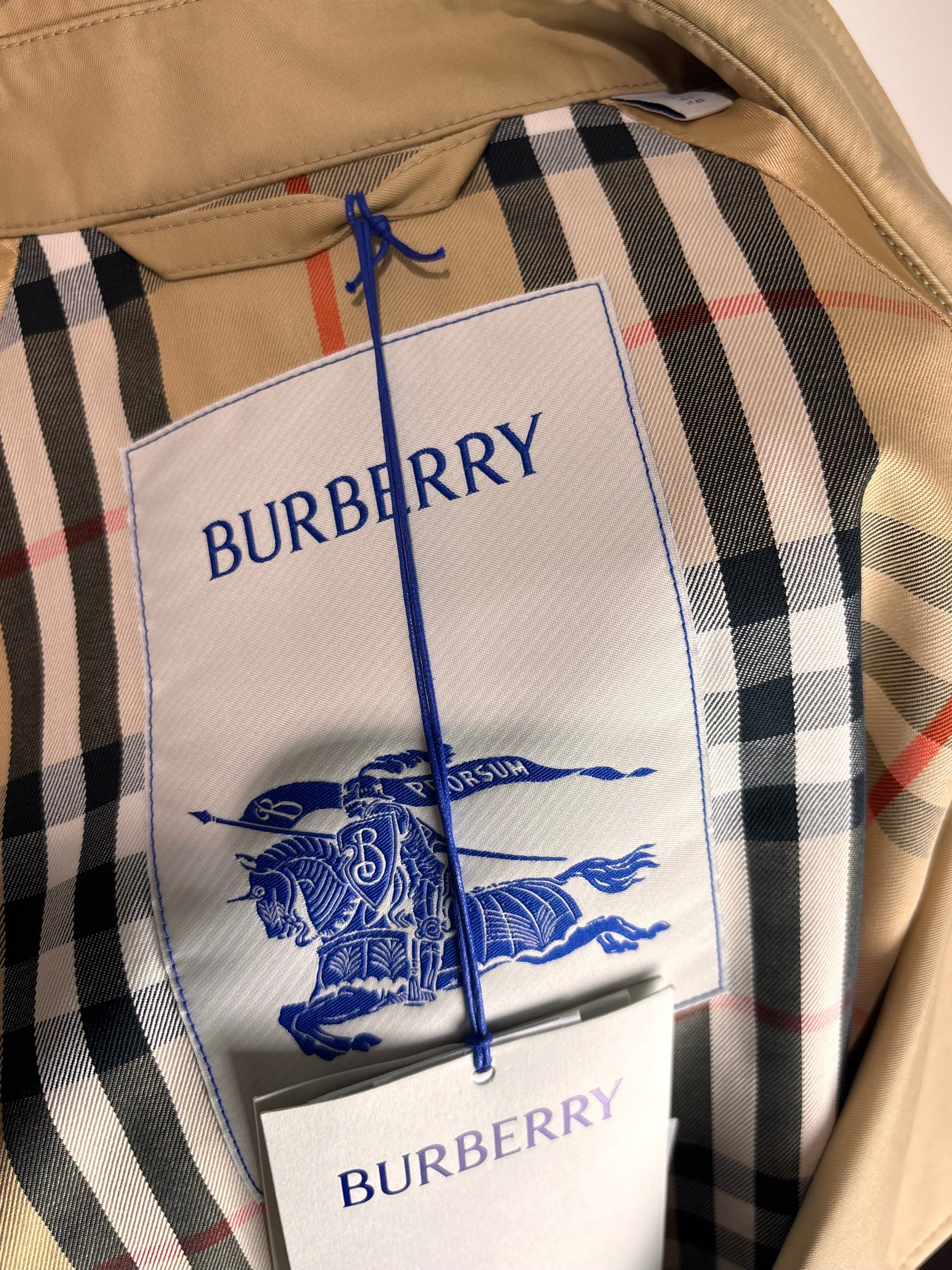 Burberry Flaxen Belted Short Trench Coat