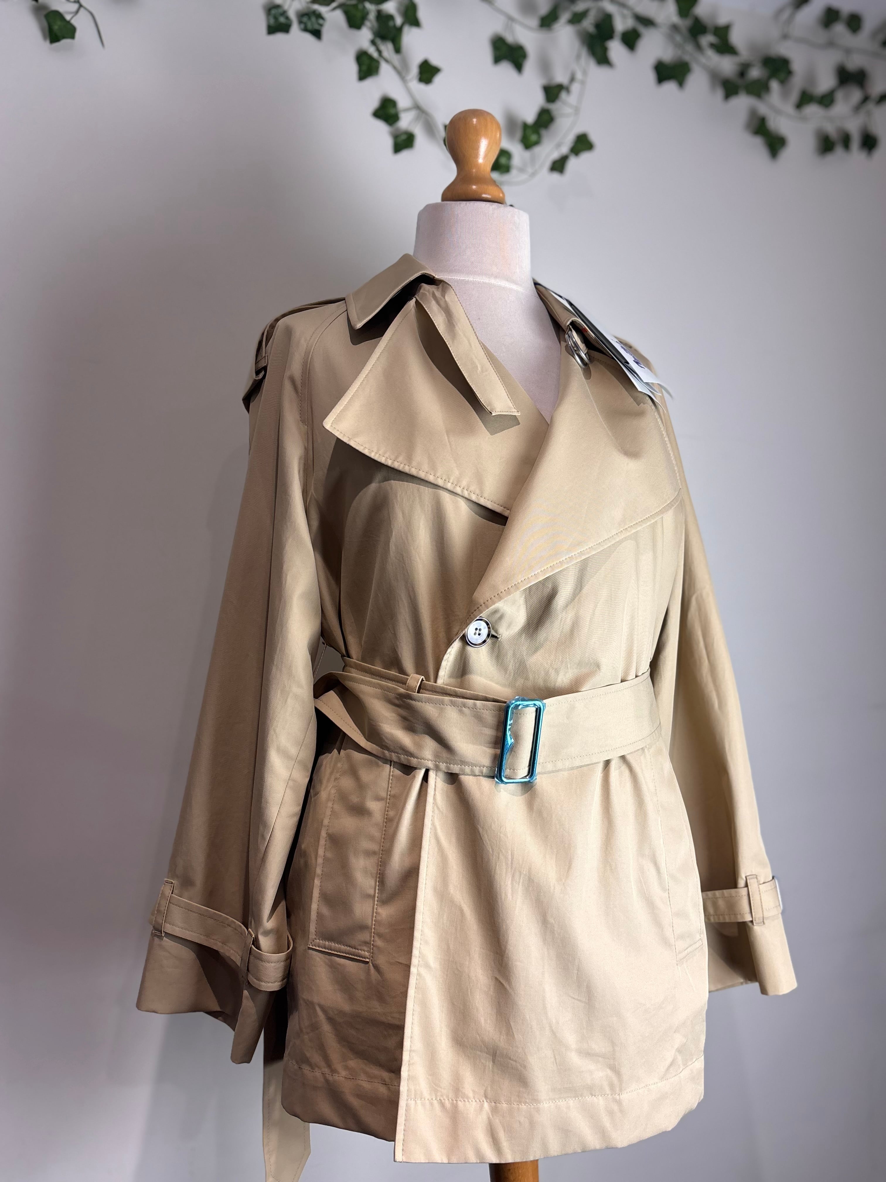Burberry Flaxen Belted Short Trench Coat