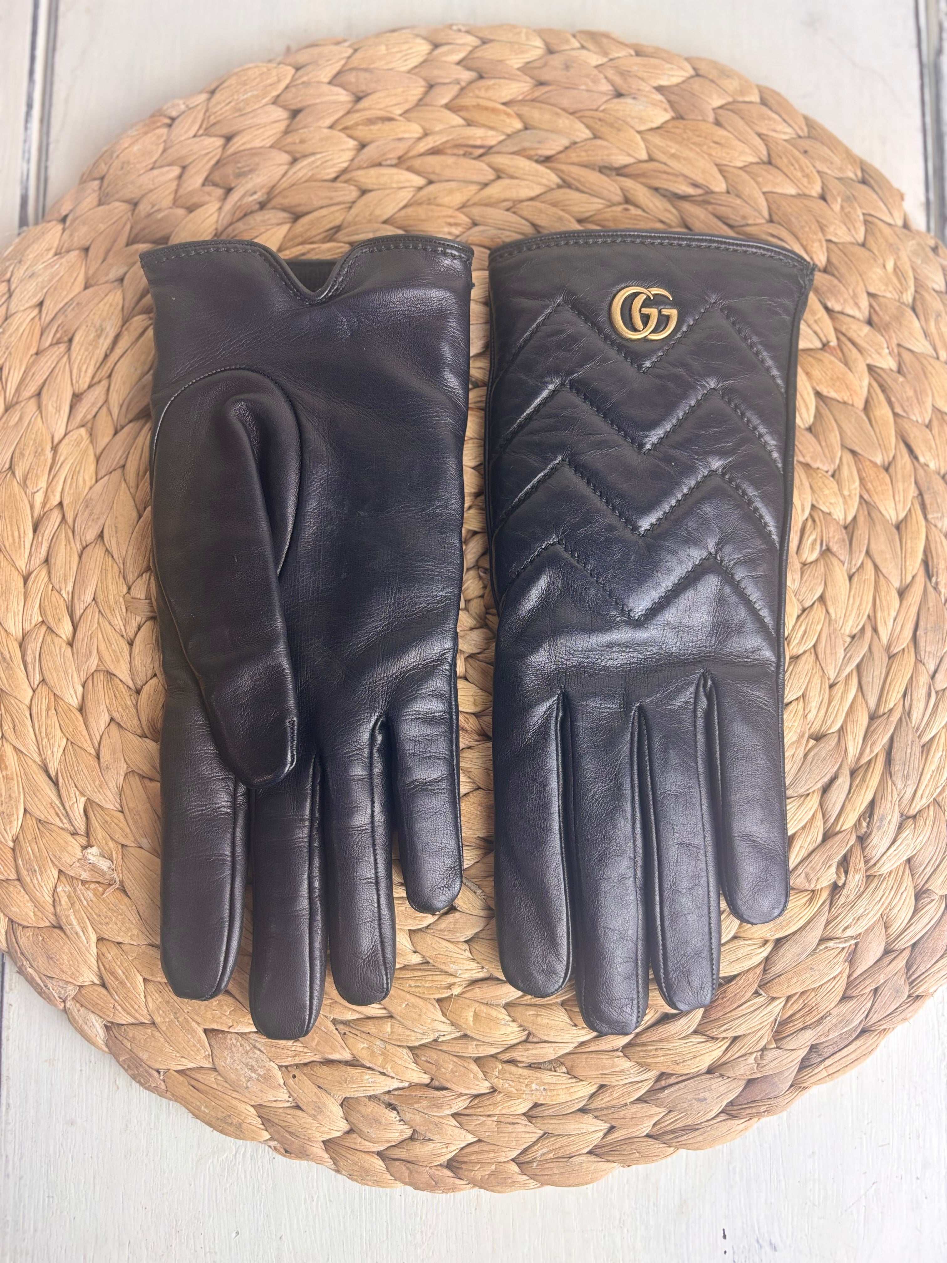 GUCCI GG Maramont Chevron Leather Gloves