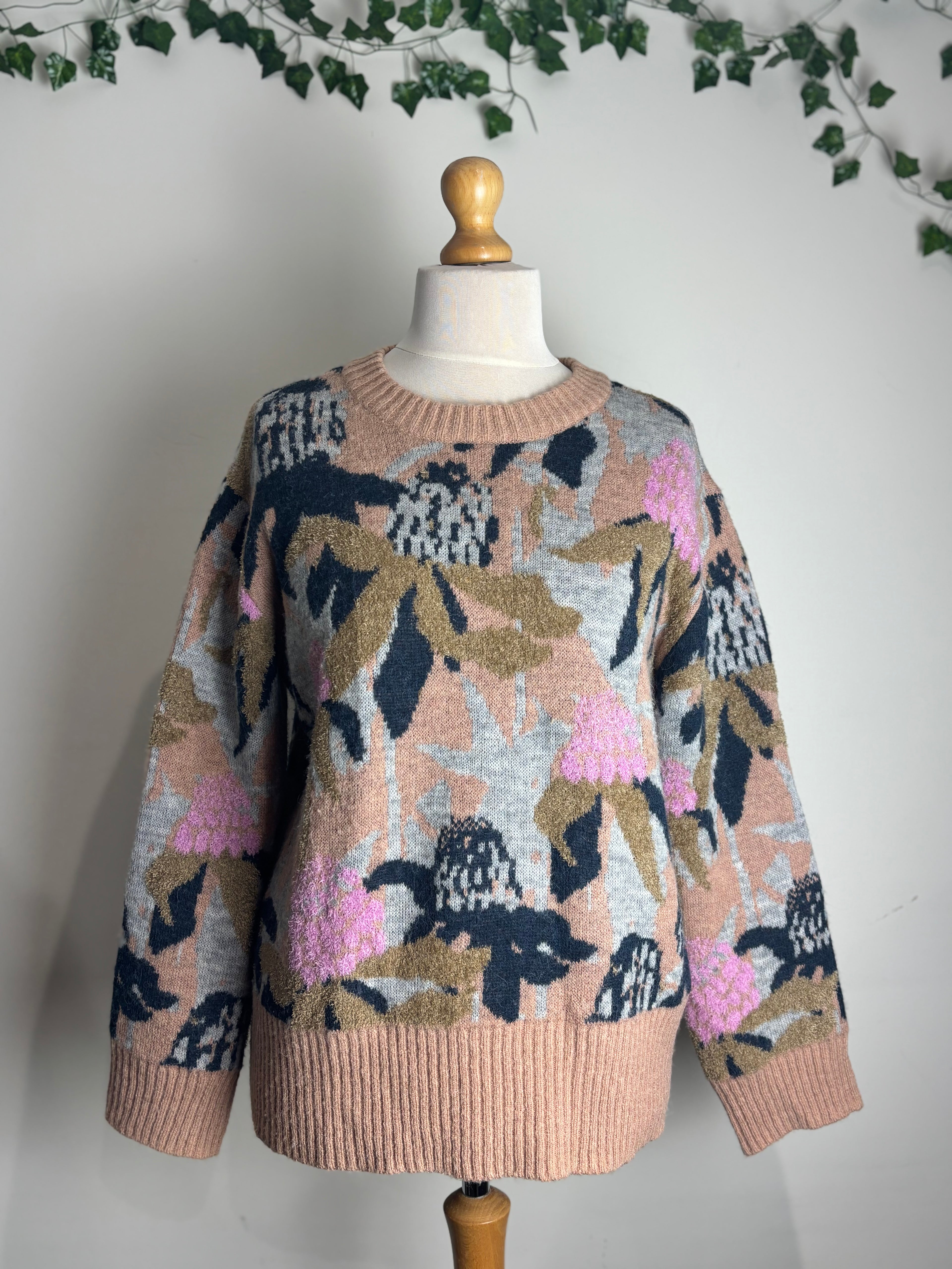 NÜMPH Nausilette Pullover Knit