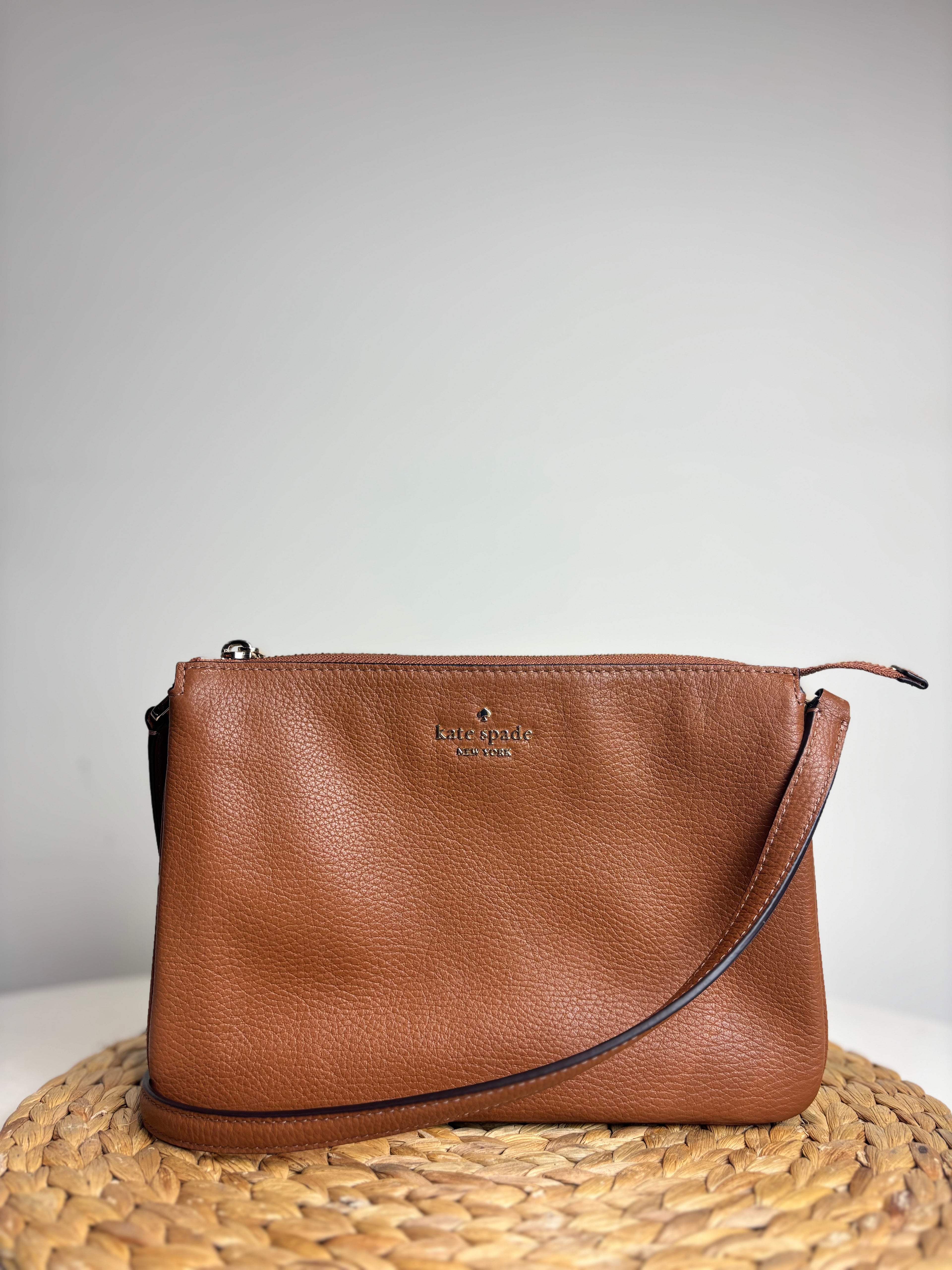 Kate Spade New York Leila Triple Gusset Crossbody