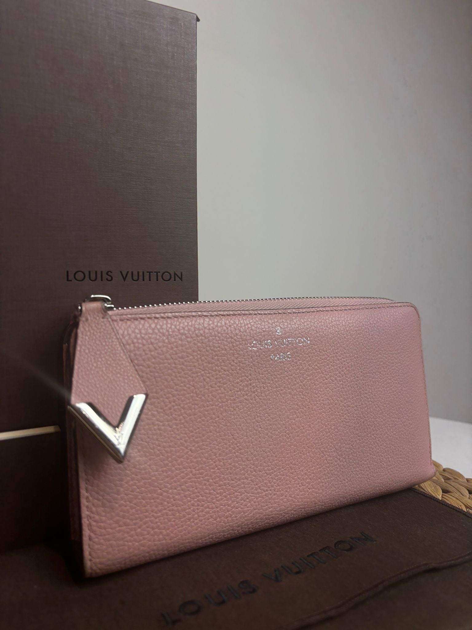 Louis Vuitton Pink Comet Wallet