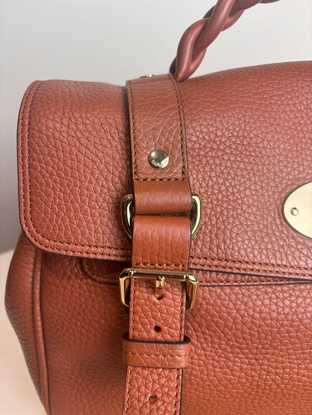 Mulberry Alexa Icon in Bright Oak Heavy Grain