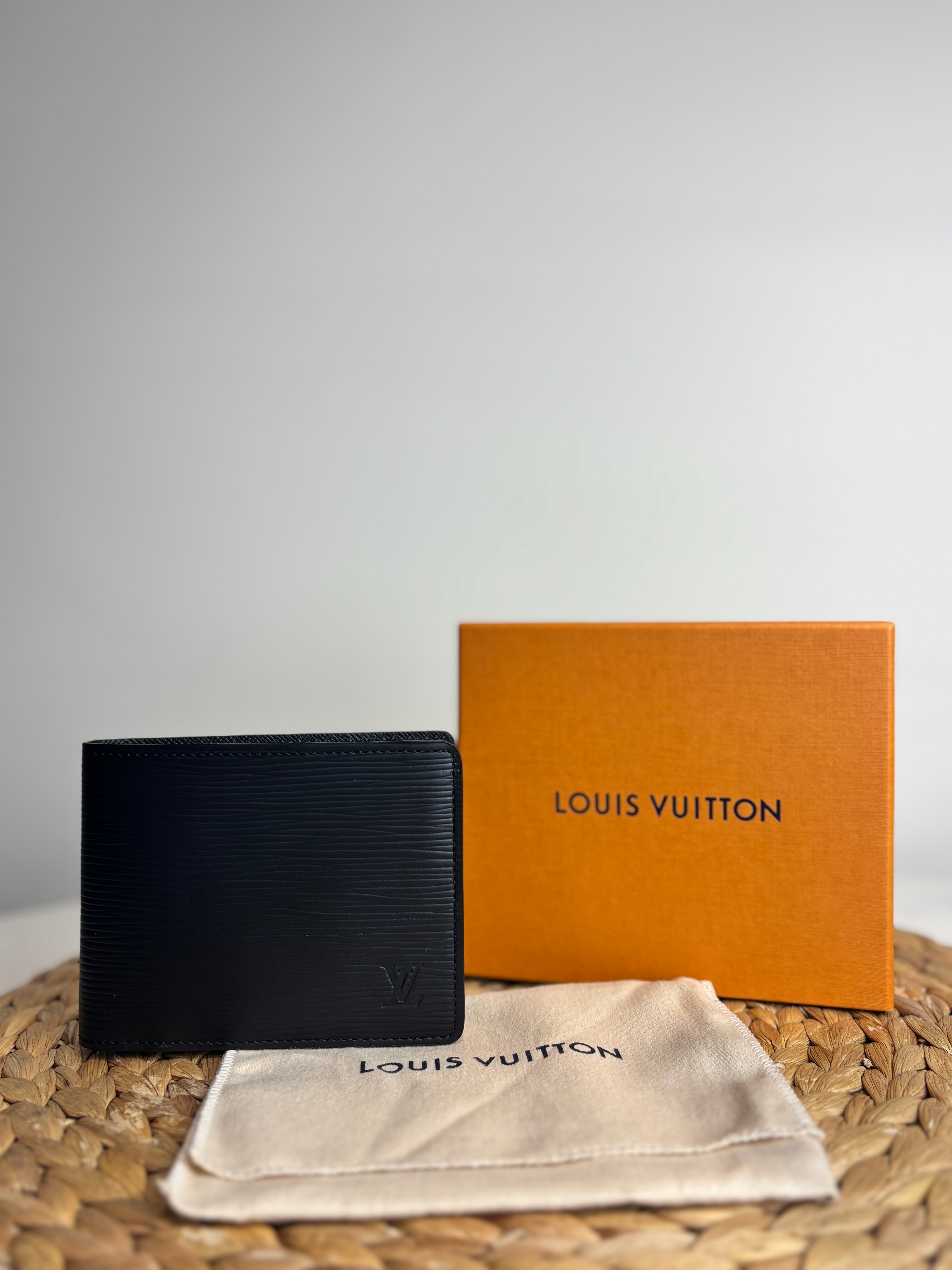 Louis Vuitton Multiple Wallet in Black Epi Leather