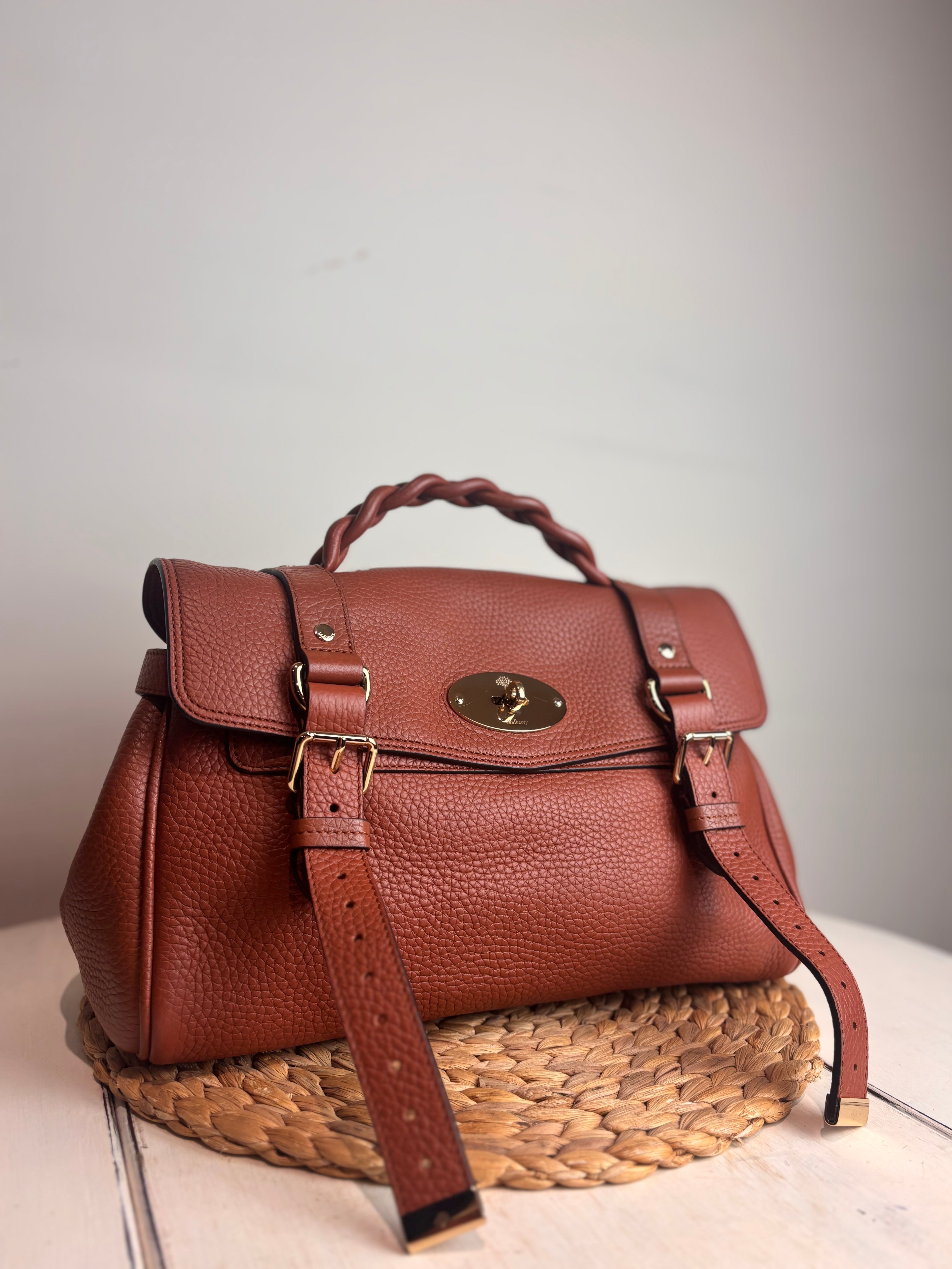 Mulberry Alexa Icon in Bright Oak Heavy Grain