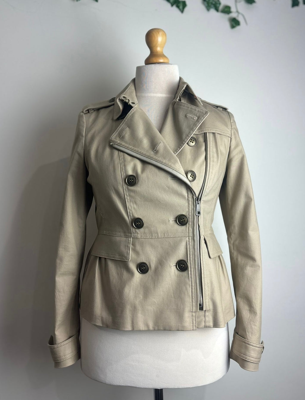 Burberry Brookleigh Trench