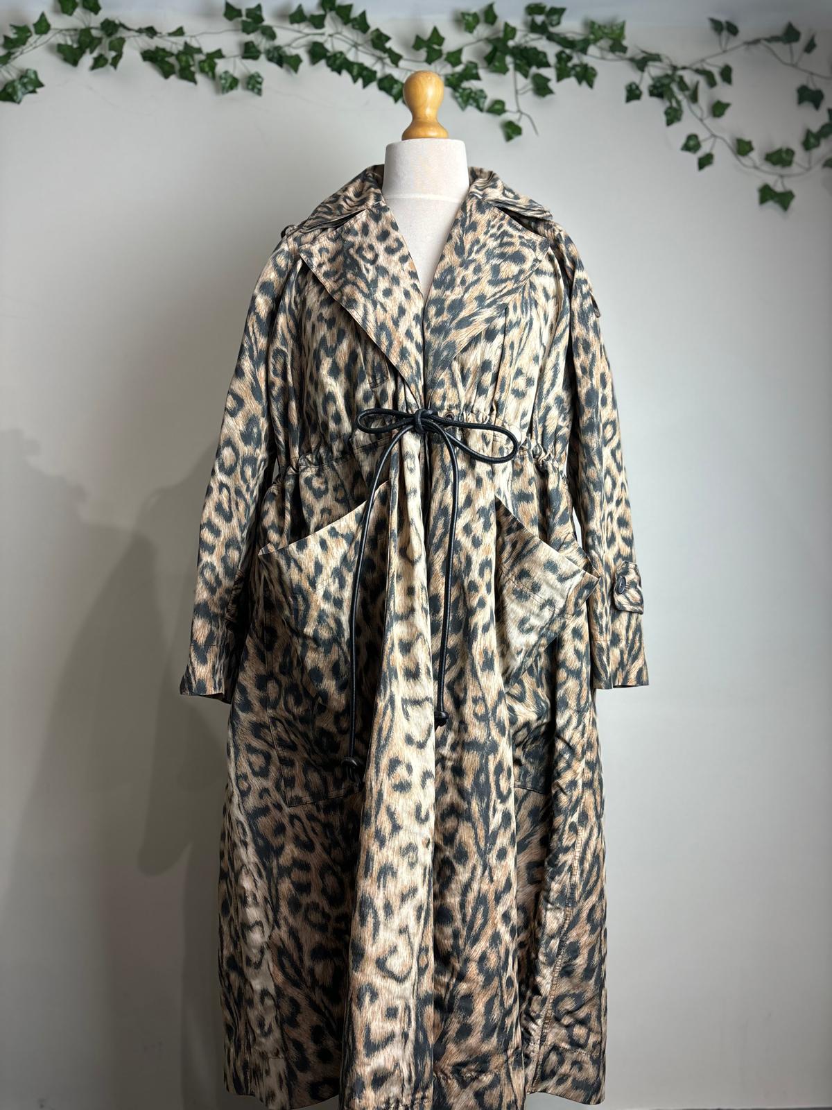 Victoria Beckham Patch Pocket Trench Coat