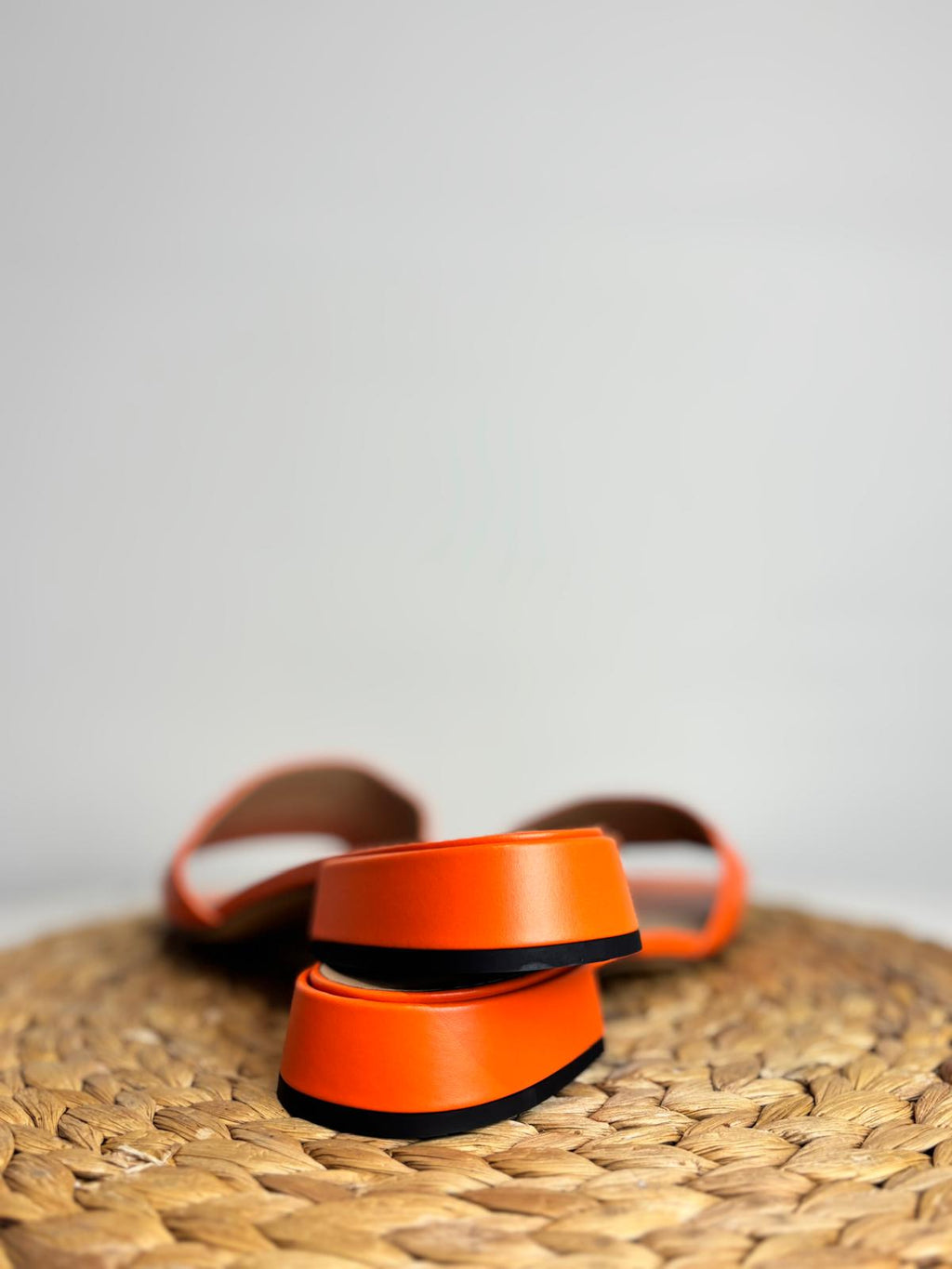 Valentino Garavani VLogo Signature Slides