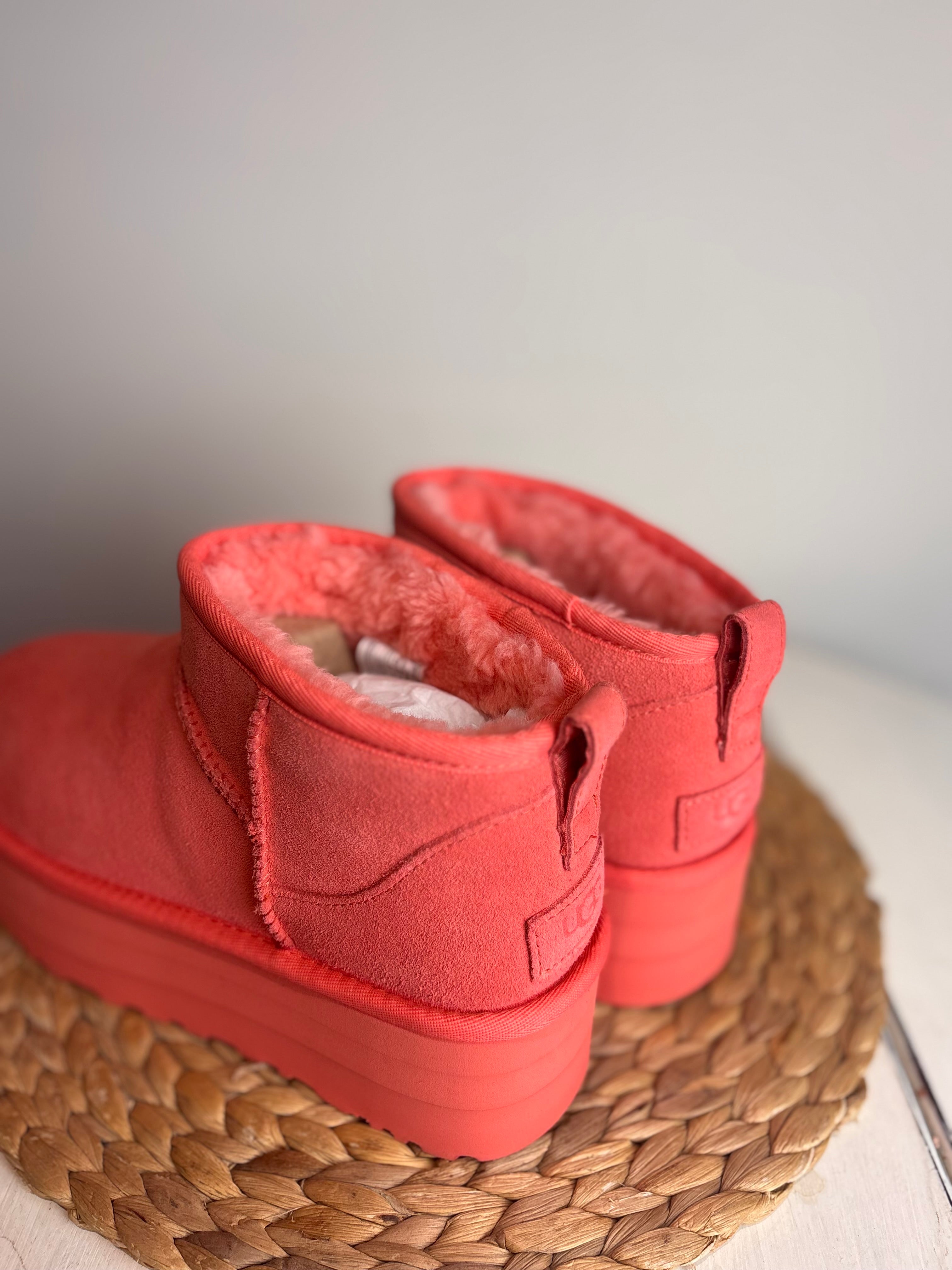 UGG Classic Ultra Mini Platform Boots