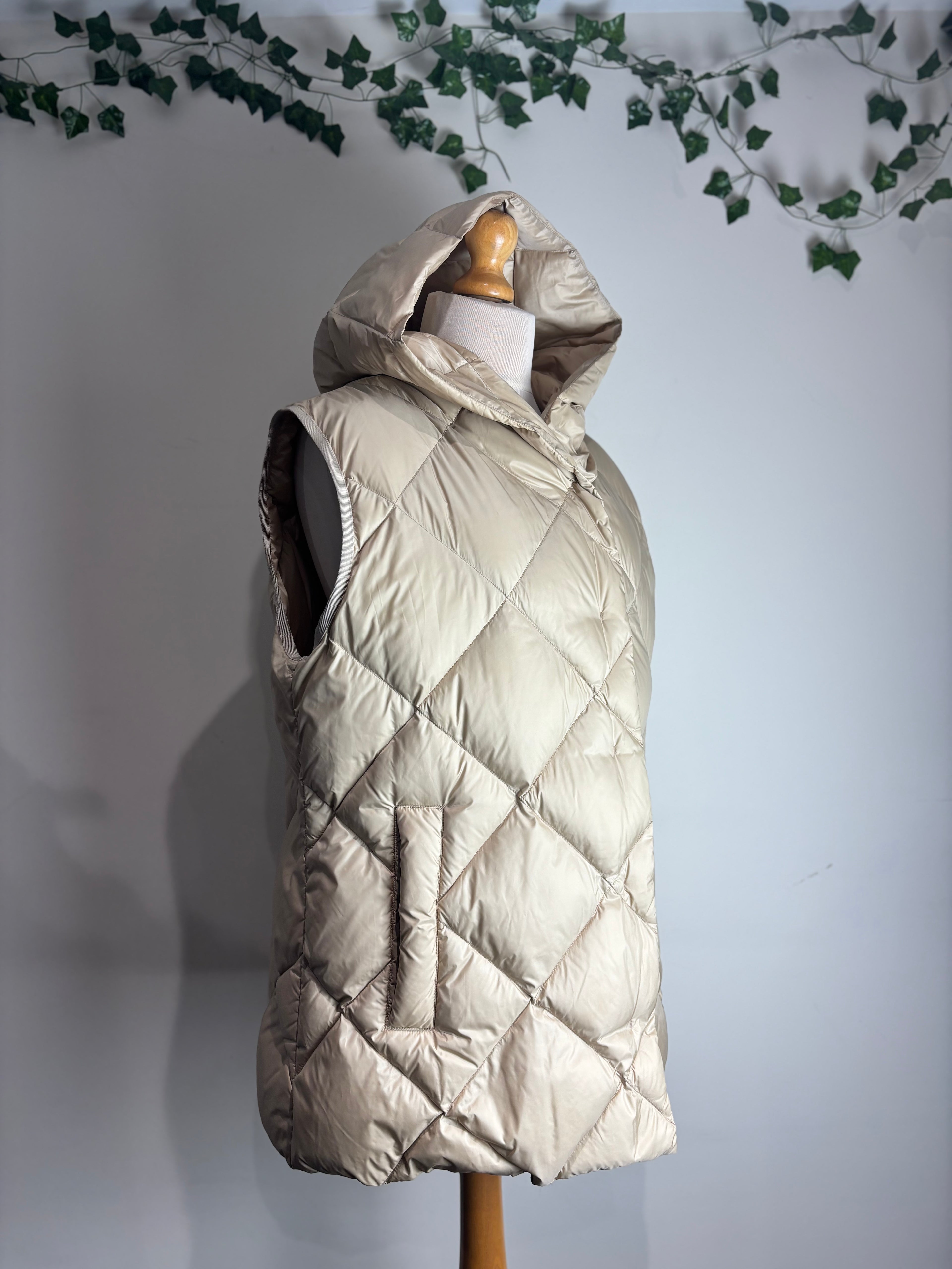 Weekend Max Mara Down Gilet