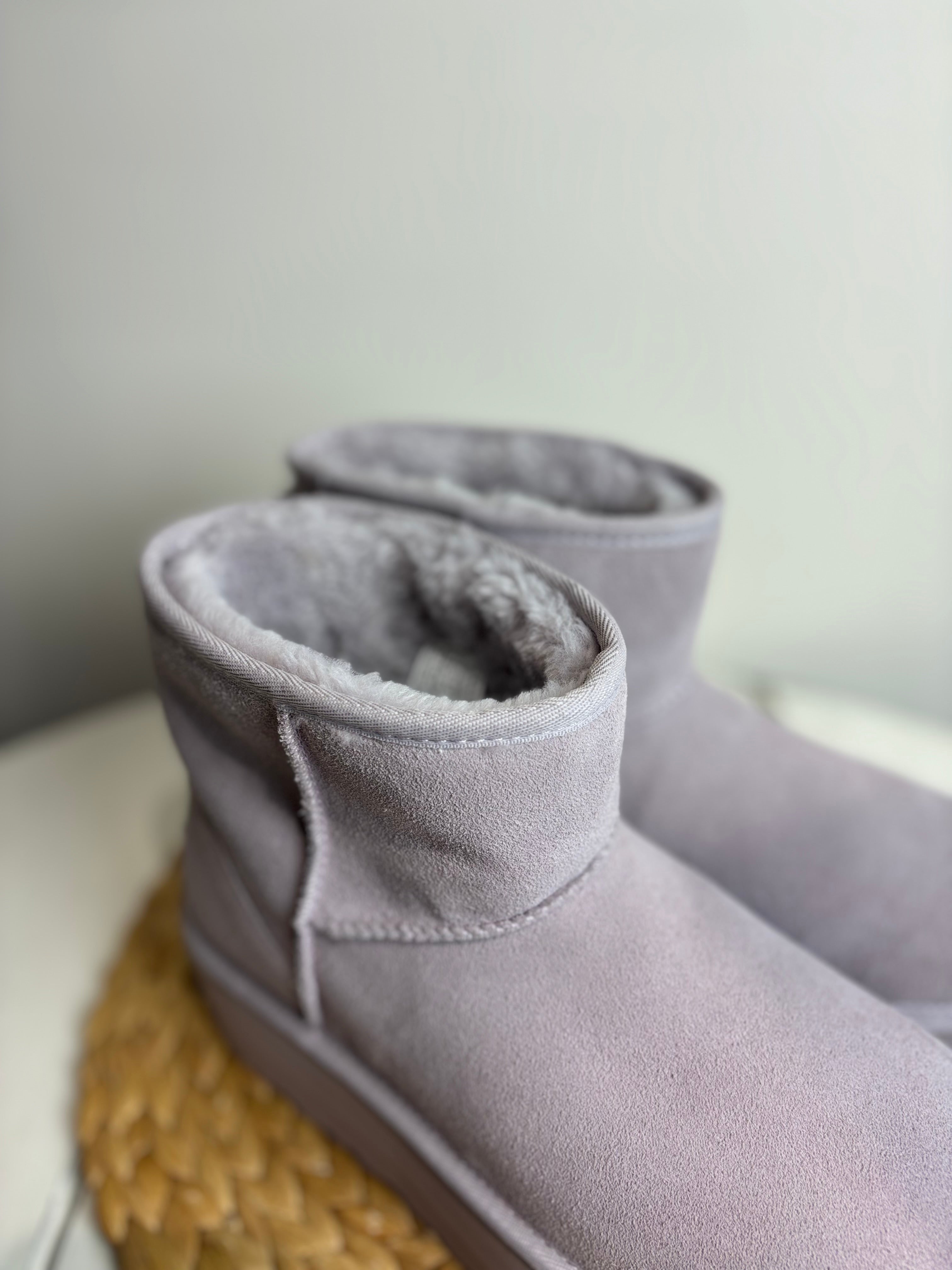 UGG Classic Mini Platform Boots
