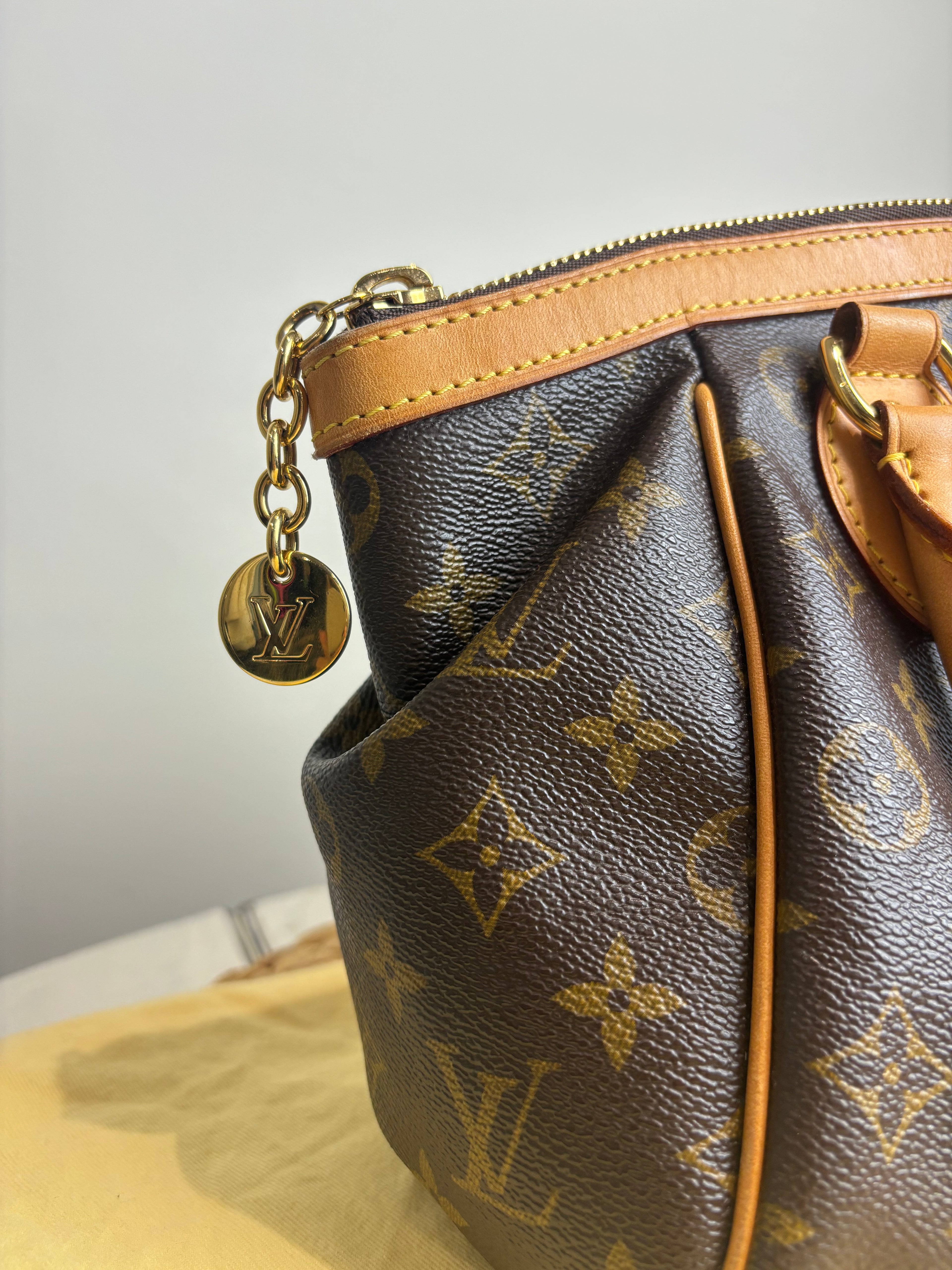 Louis Vuitton Tivoli PM