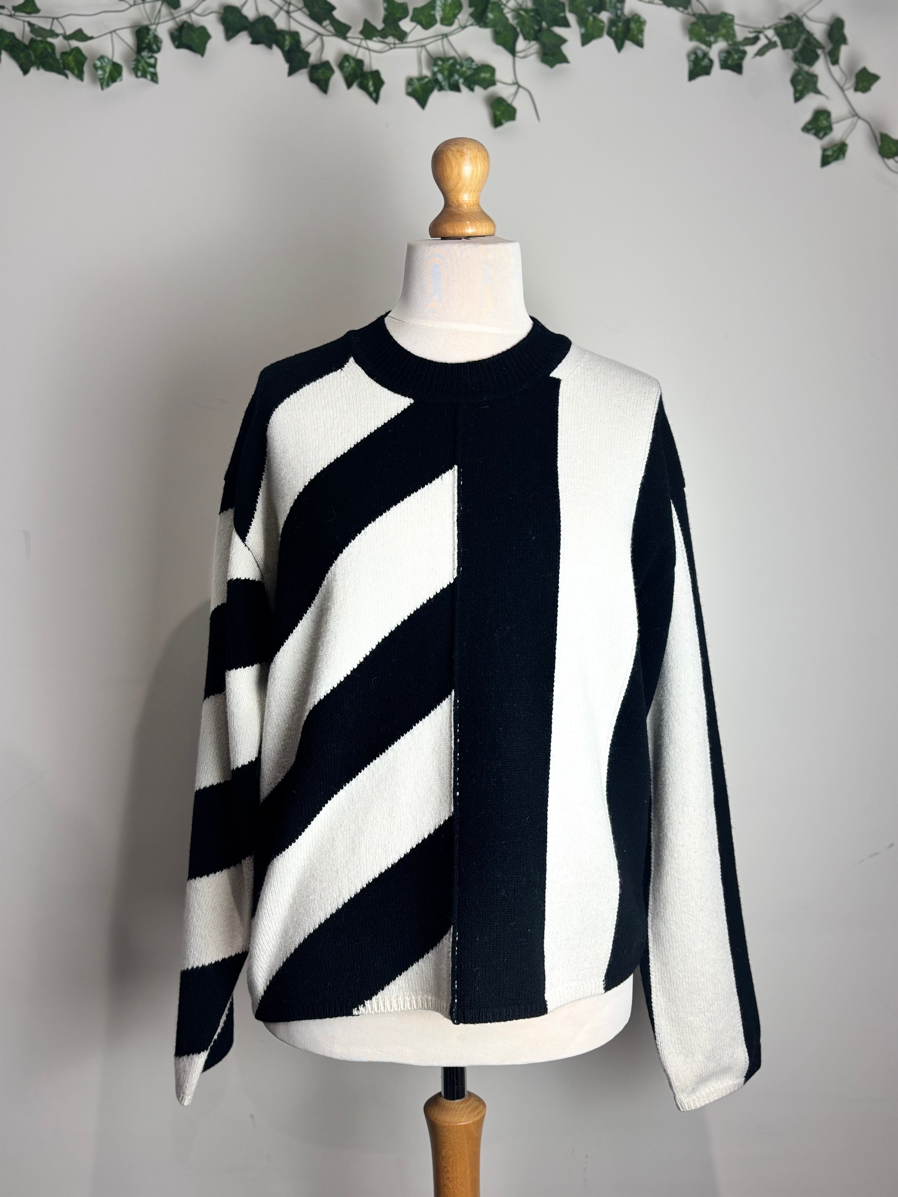 Joseph Graphic Knit Jumper