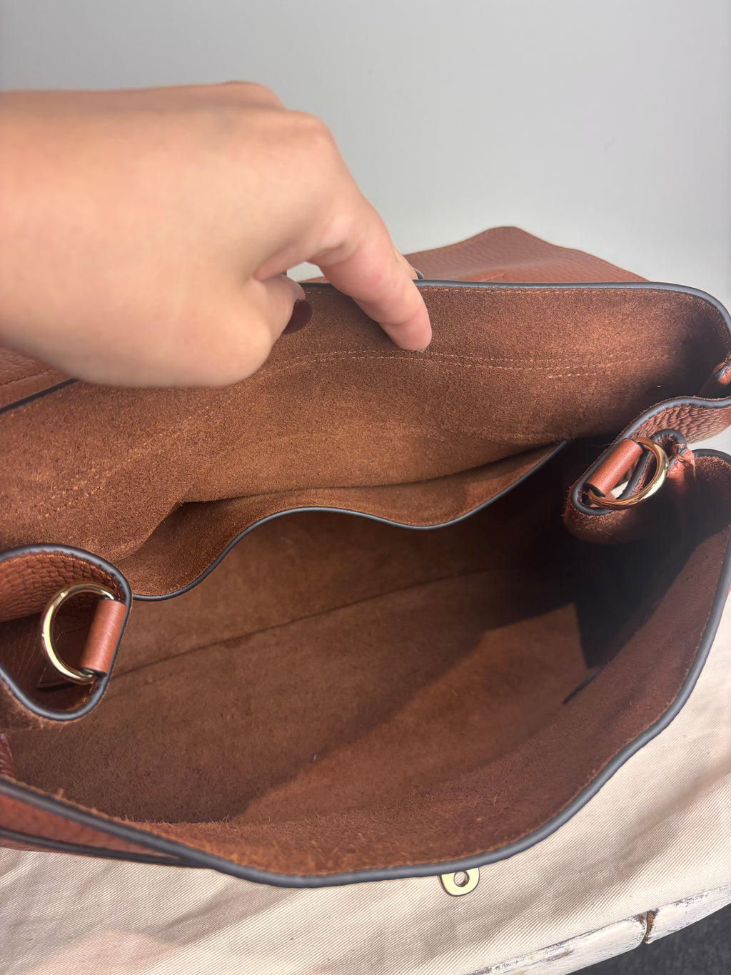 Mulberry Alexa Icon in Bright Oak Heavy Grain