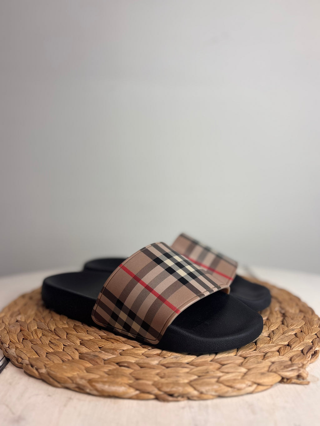 Burberry Vintage Check Furley Sliders