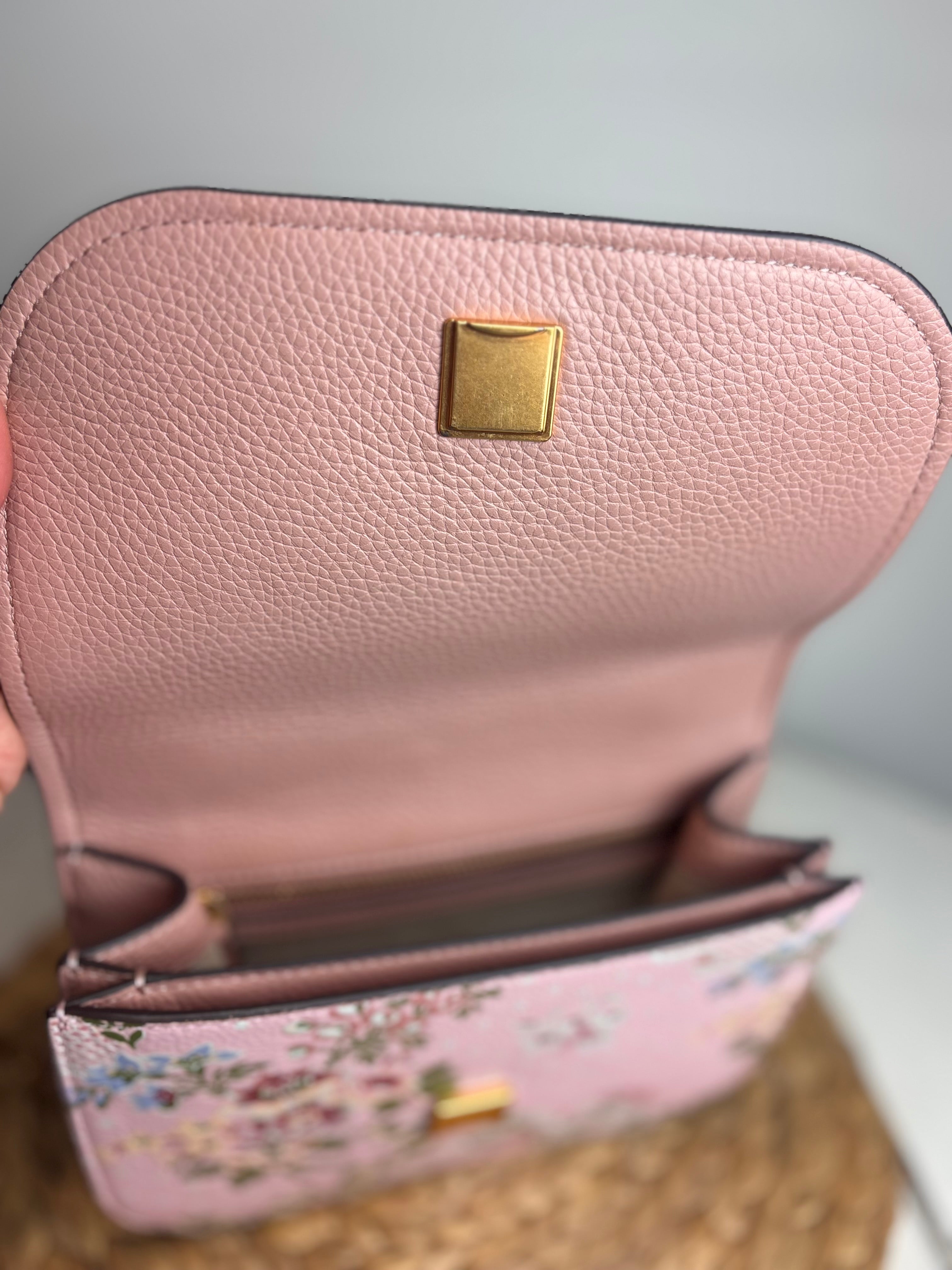 Tory Burch Emerson Flap Adjustable Shoulder Bag