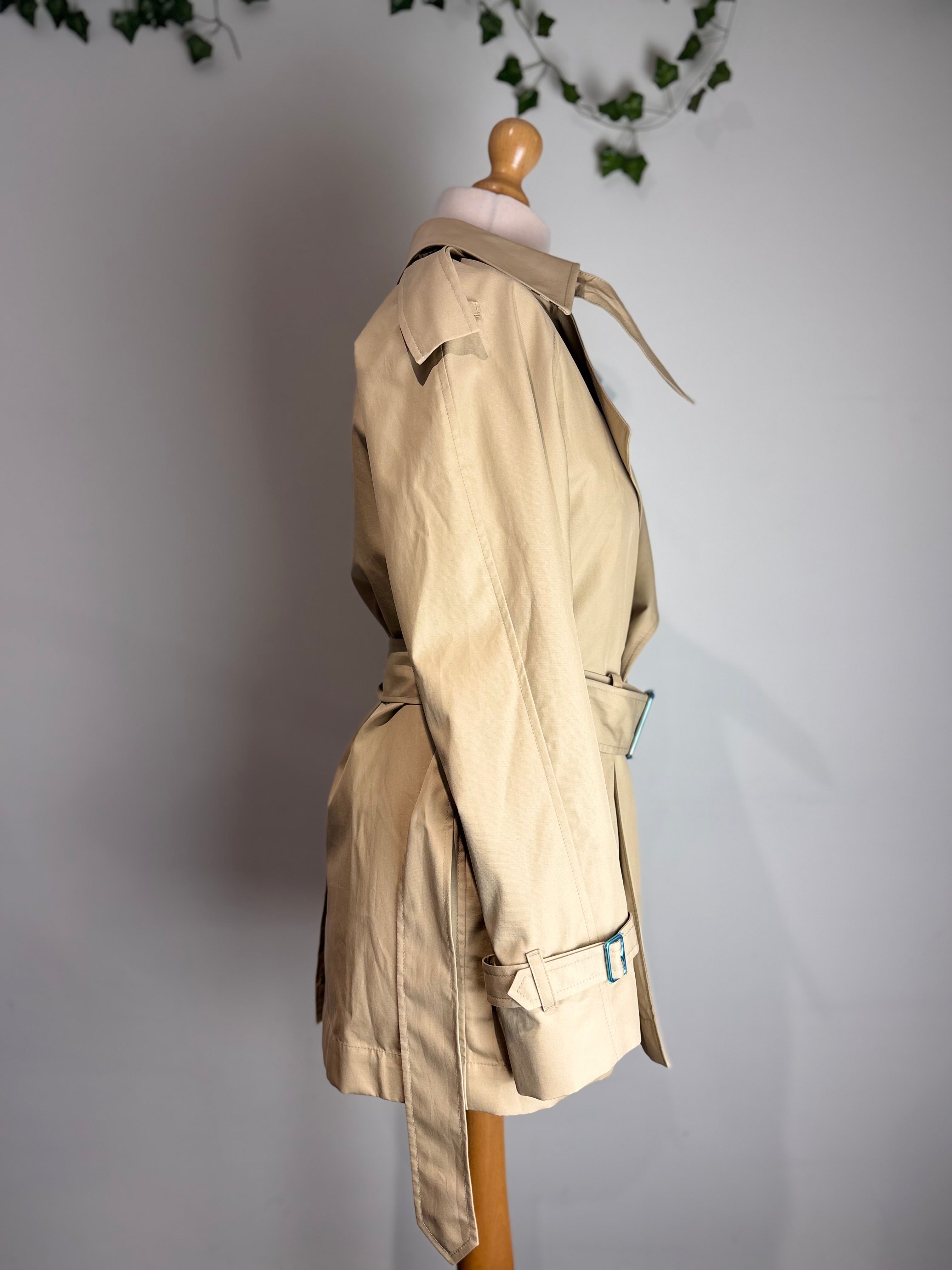 Burberry Flaxen Belted Short Trench Coat