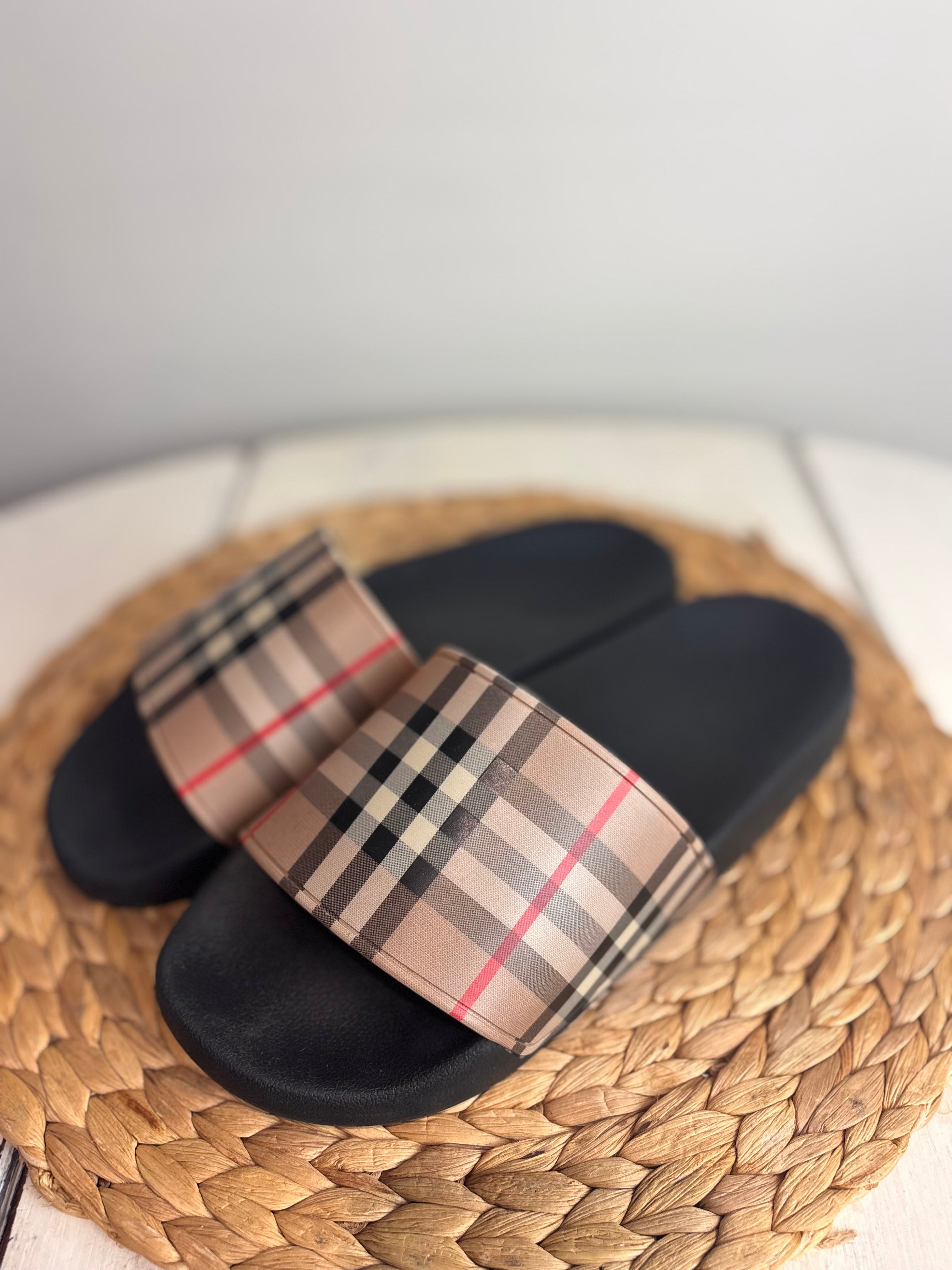 Burberry Vintage Check Furley Sliders