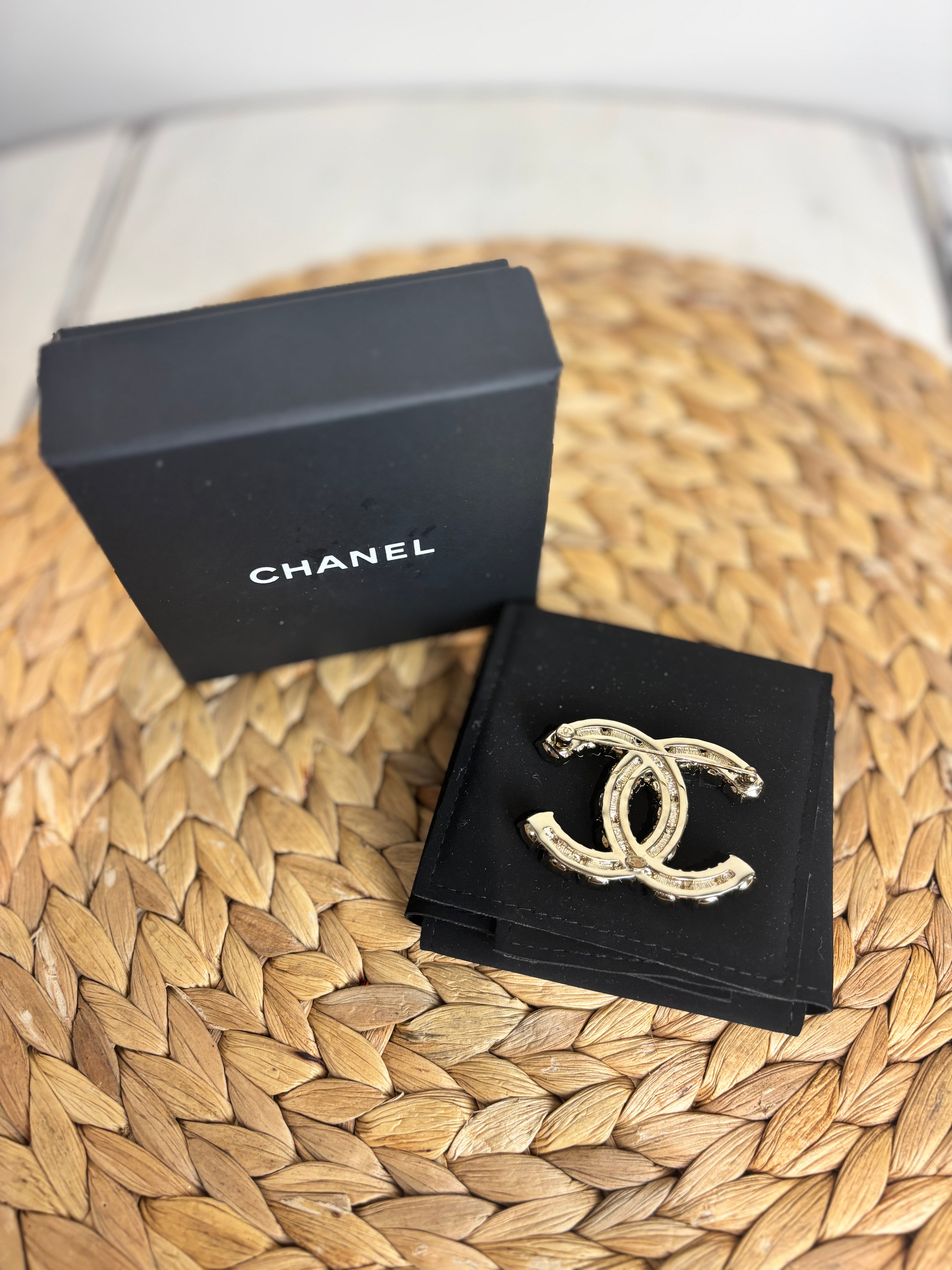 Chanel CC Large Crystal & Simulated Pearl Brooch