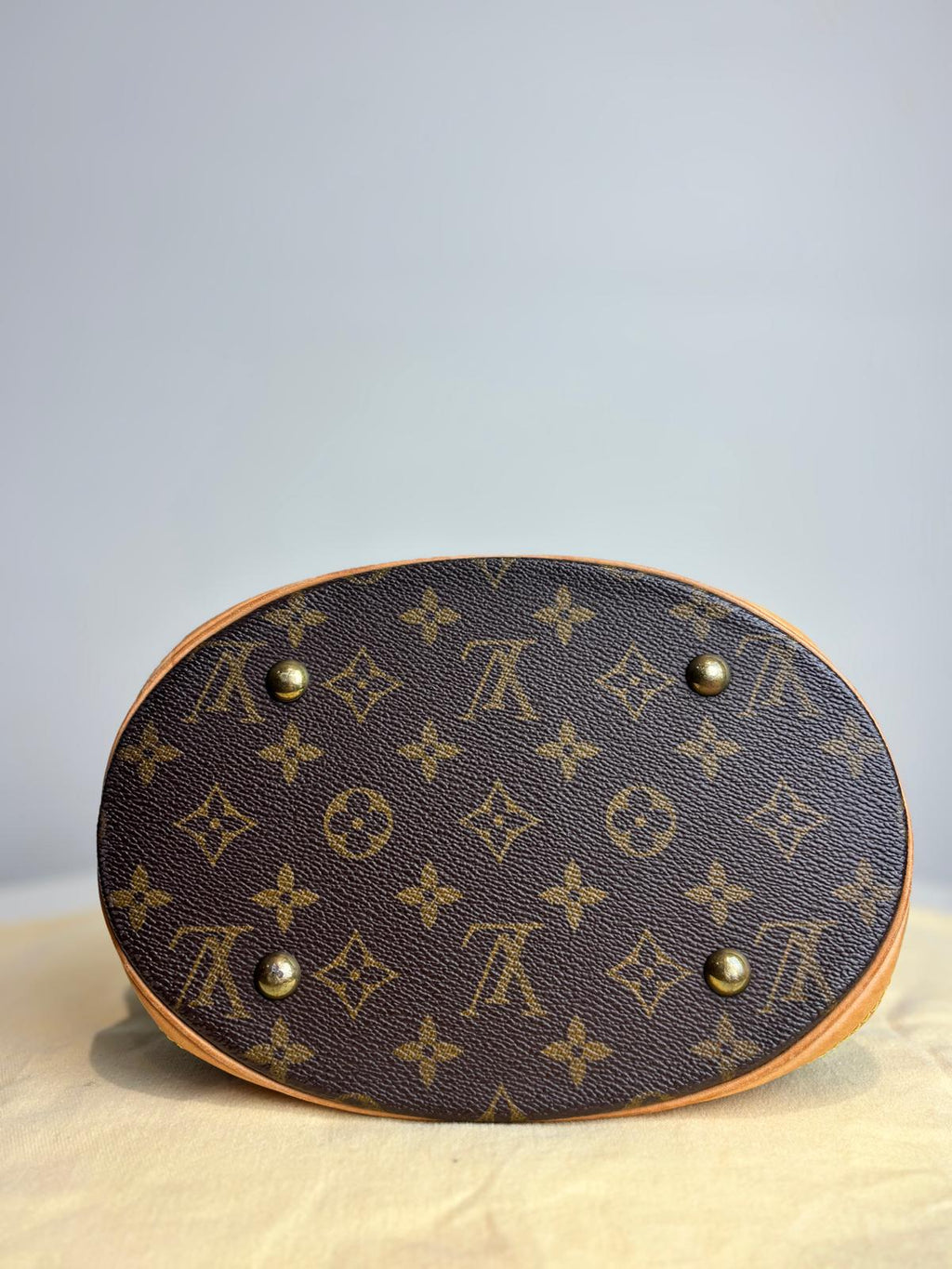 Louis Vuitton Vintage Petit 23 Bucket Bag