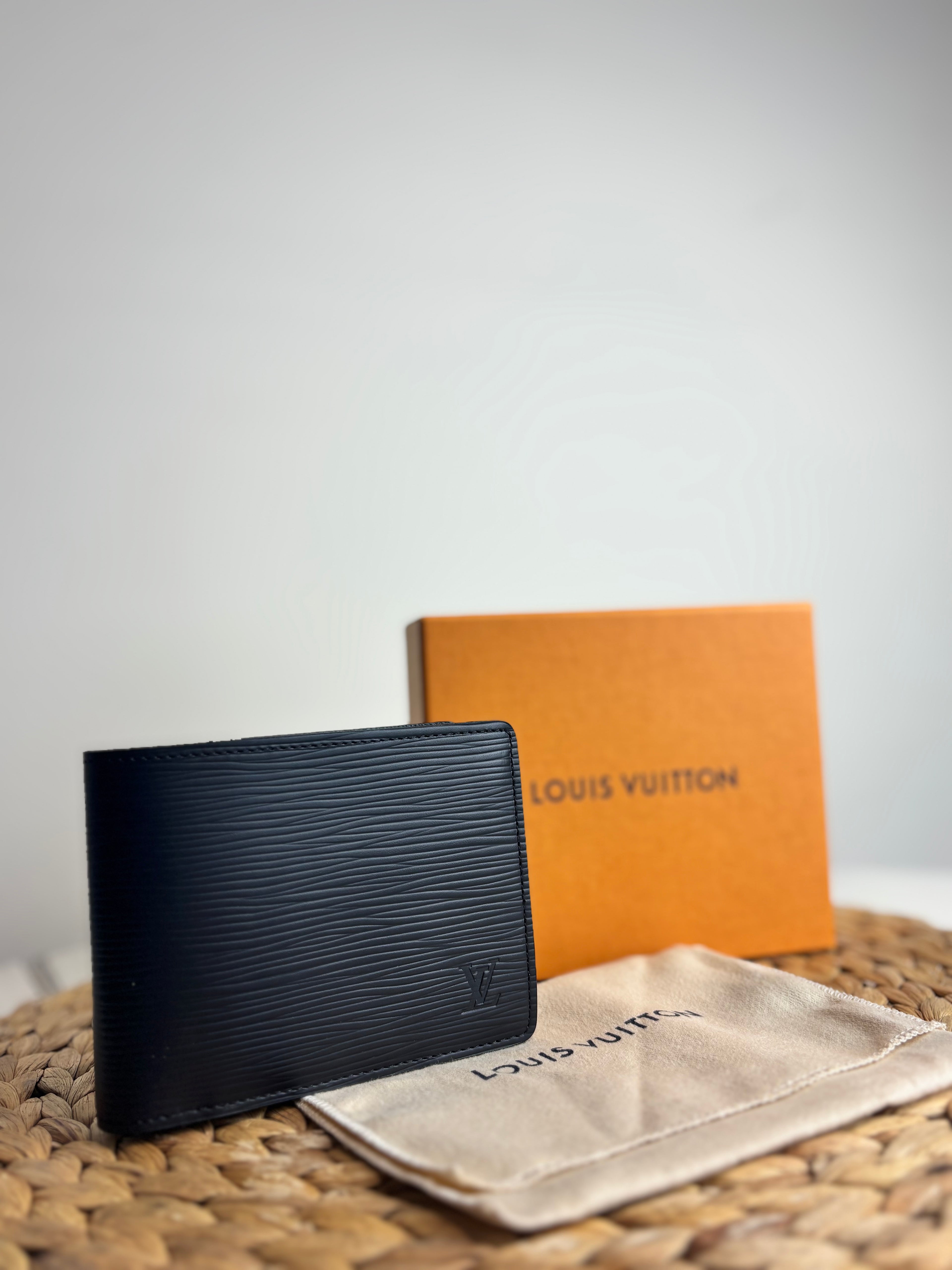 Louis Vuitton Multiple Wallet in Black Epi Leather