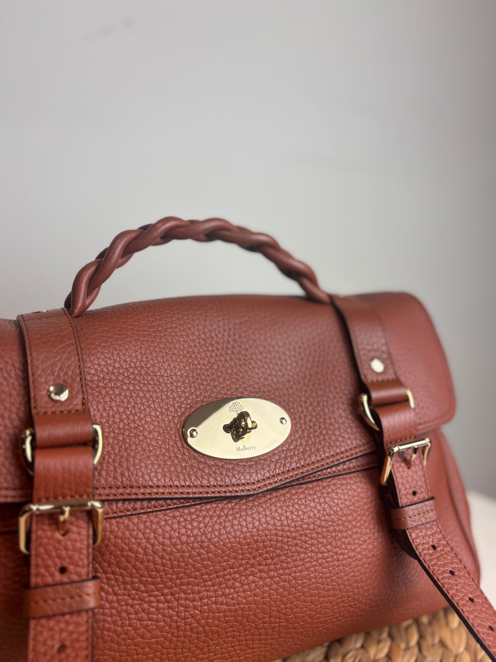 Mulberry Alexa Icon in Bright Oak Heavy Grain