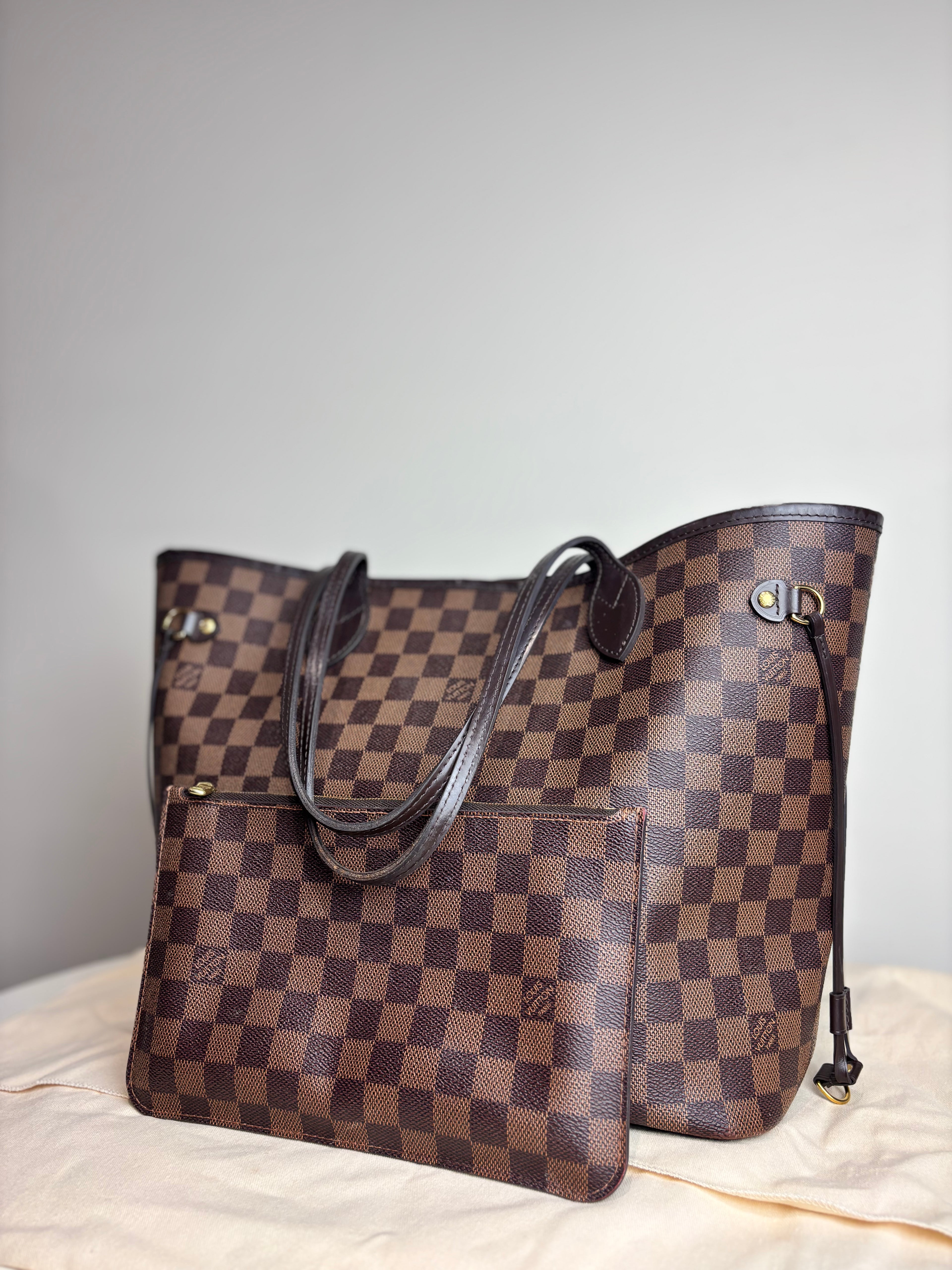 Louis Vuitton Neverfull MM Tote