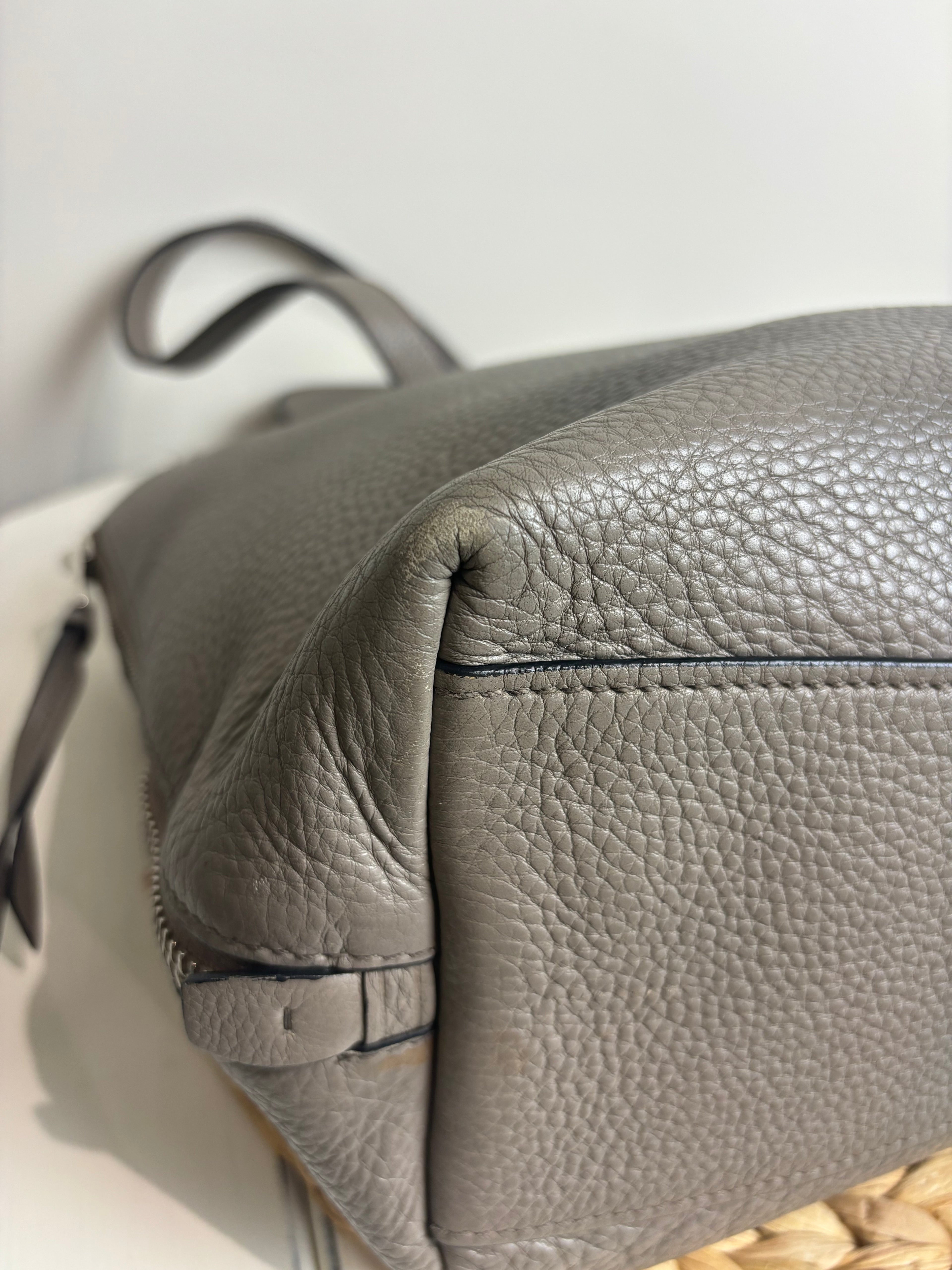 Prada Vitello Daino Zip Tote